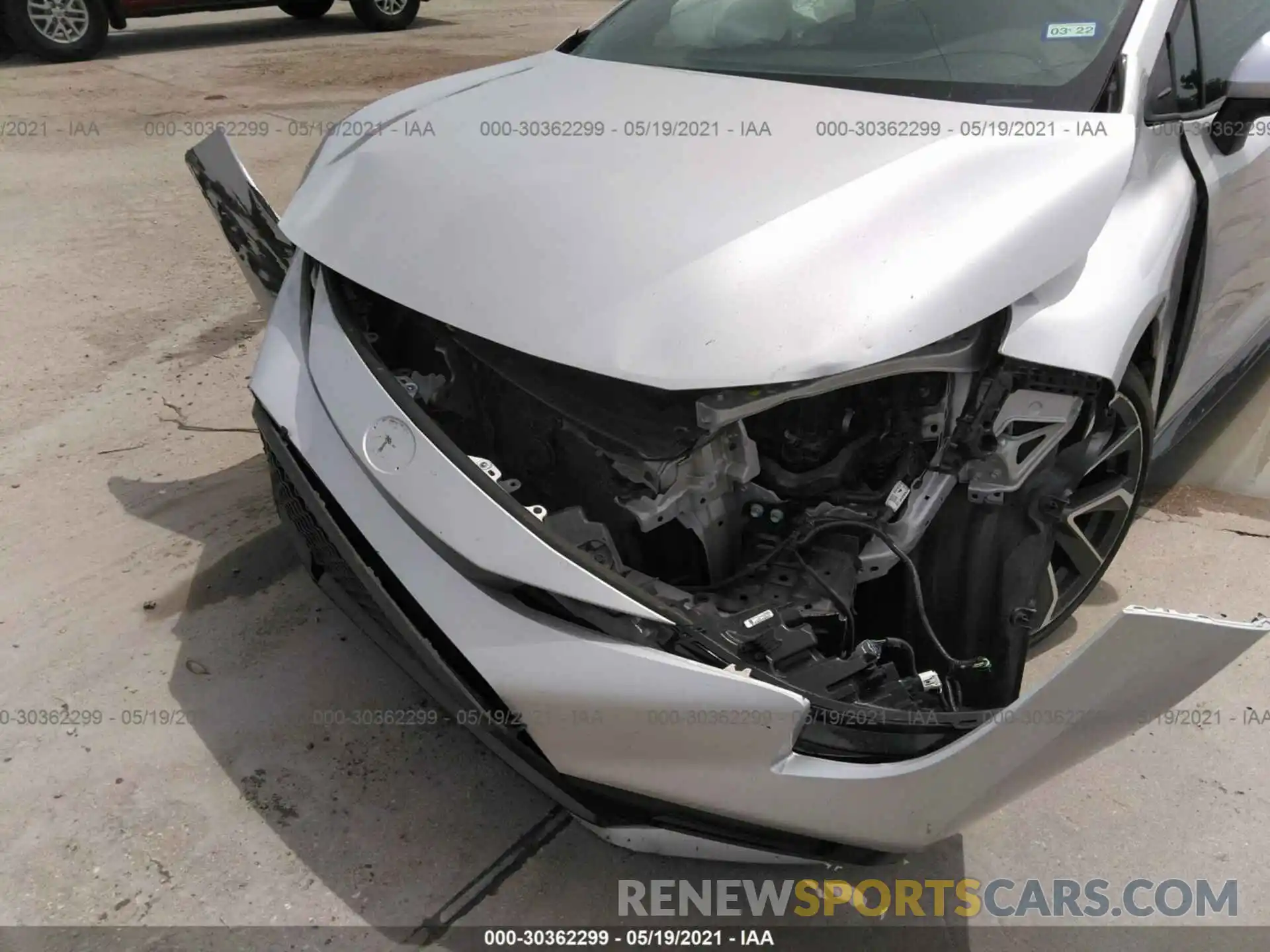 6 Photograph of a damaged car 5YFS4RCE6LP039050 TOYOTA COROLLA 2020