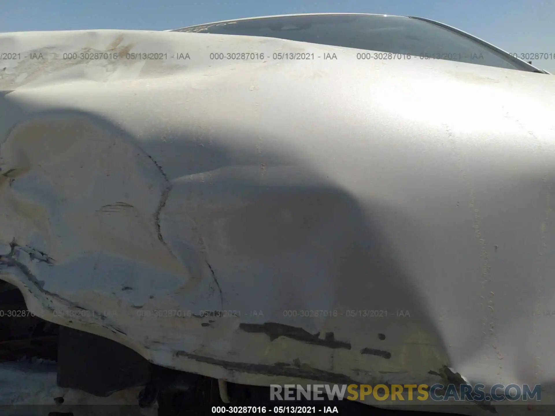 10 Photograph of a damaged car 5YFS4RCE6LP041784 TOYOTA COROLLA 2020