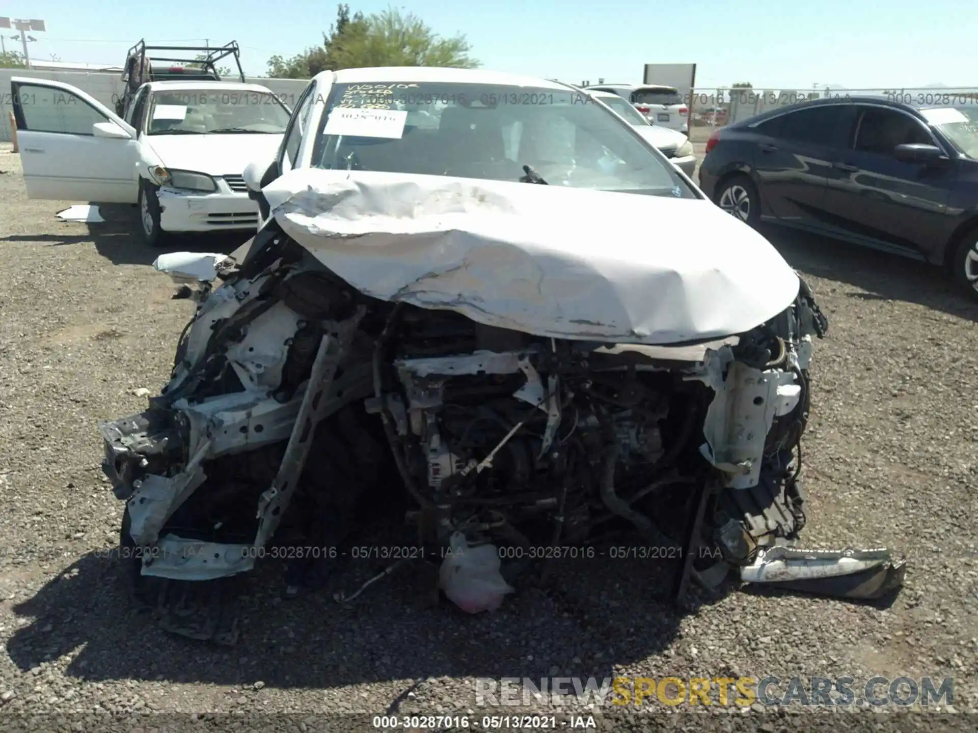 6 Photograph of a damaged car 5YFS4RCE6LP041784 TOYOTA COROLLA 2020