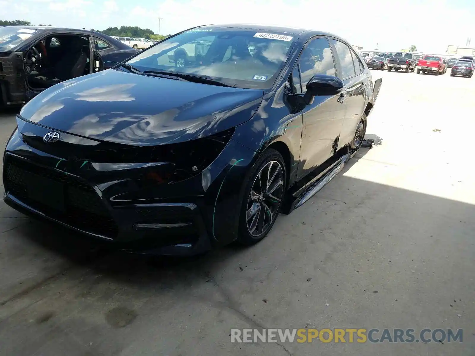 2 Photograph of a damaged car 5YFS4RCE6LP043275 TOYOTA COROLLA 2020