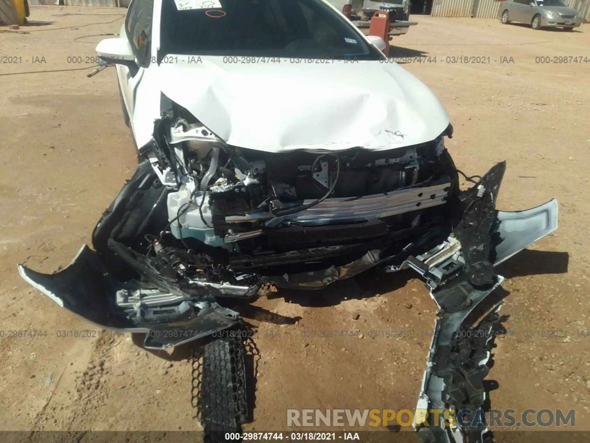 6 Photograph of a damaged car 5YFS4RCE6LP043437 TOYOTA COROLLA 2020