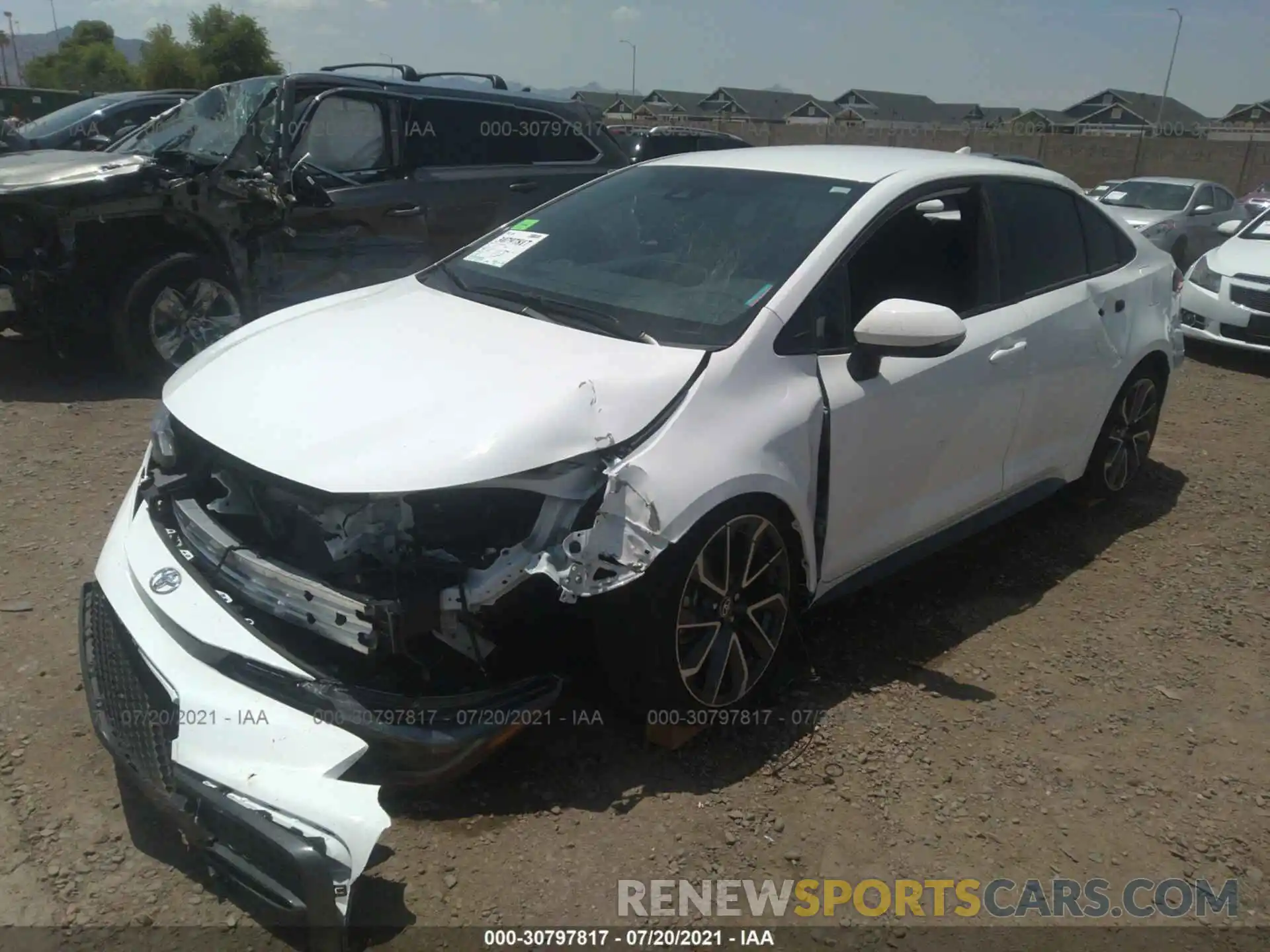 2 Photograph of a damaged car 5YFS4RCE6LP045270 TOYOTA COROLLA 2020