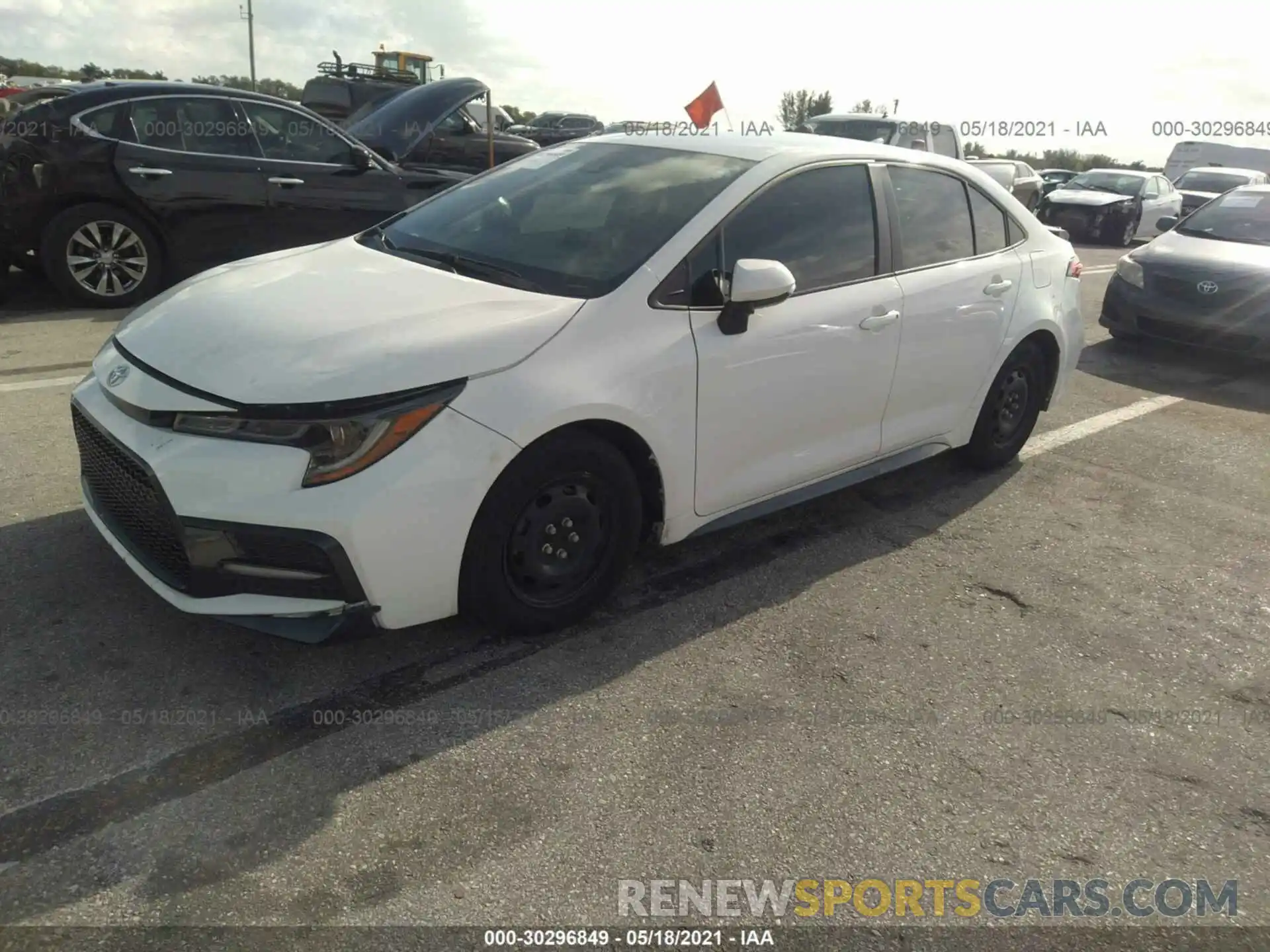 2 Photograph of a damaged car 5YFS4RCE6LP046046 TOYOTA COROLLA 2020