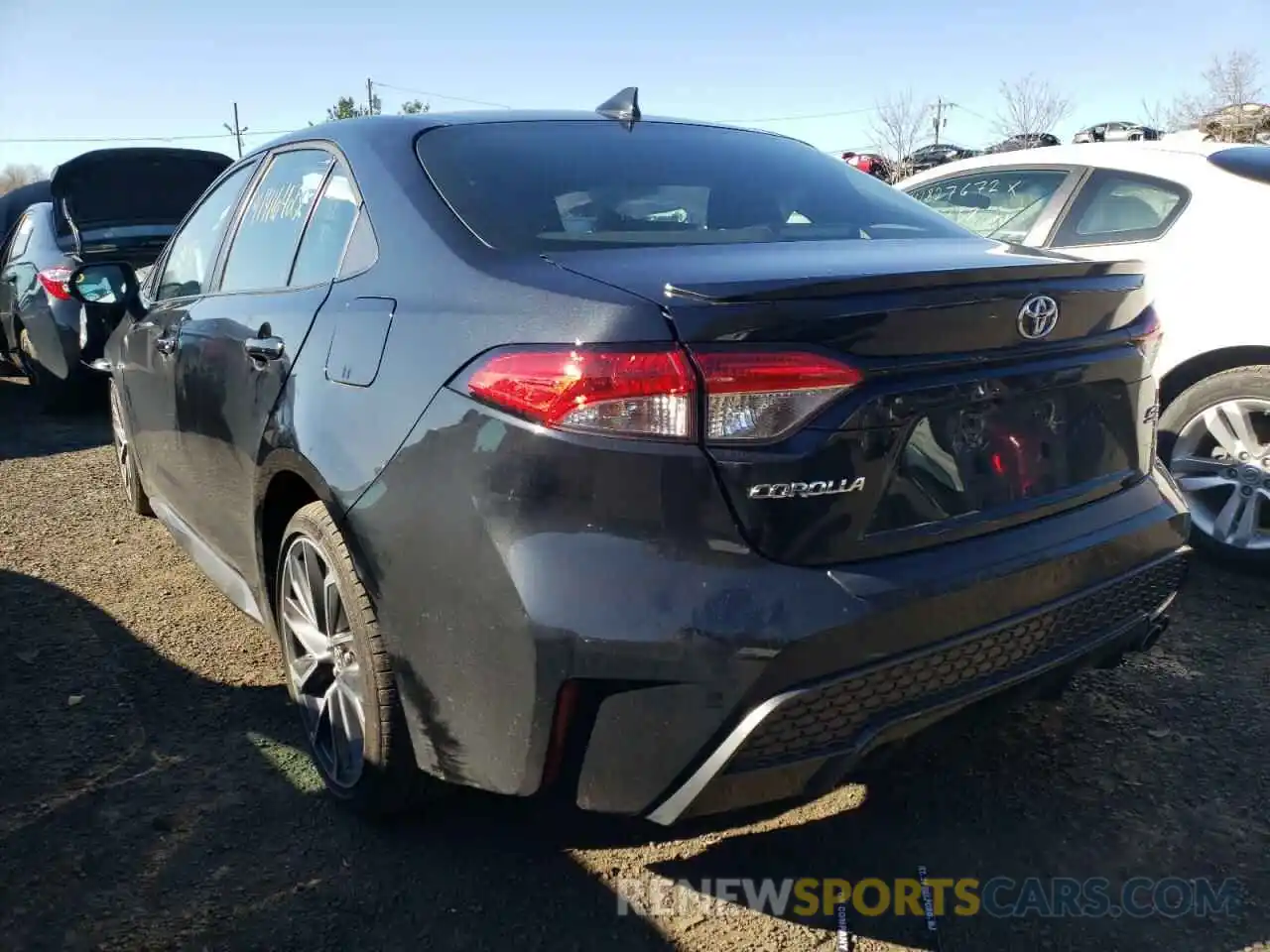 3 Photograph of a damaged car 5YFS4RCE6LP046645 TOYOTA COROLLA 2020