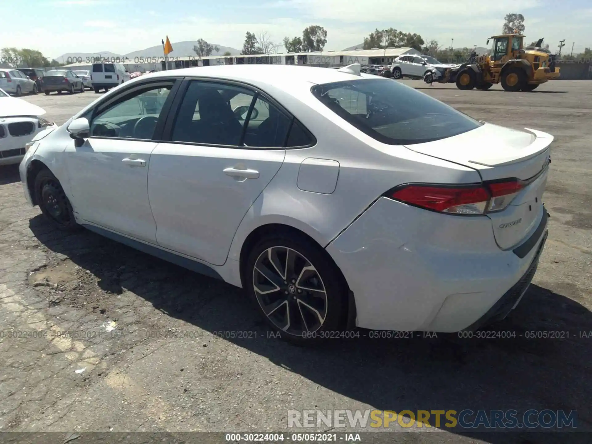 3 Photograph of a damaged car 5YFS4RCE6LP047763 TOYOTA COROLLA 2020