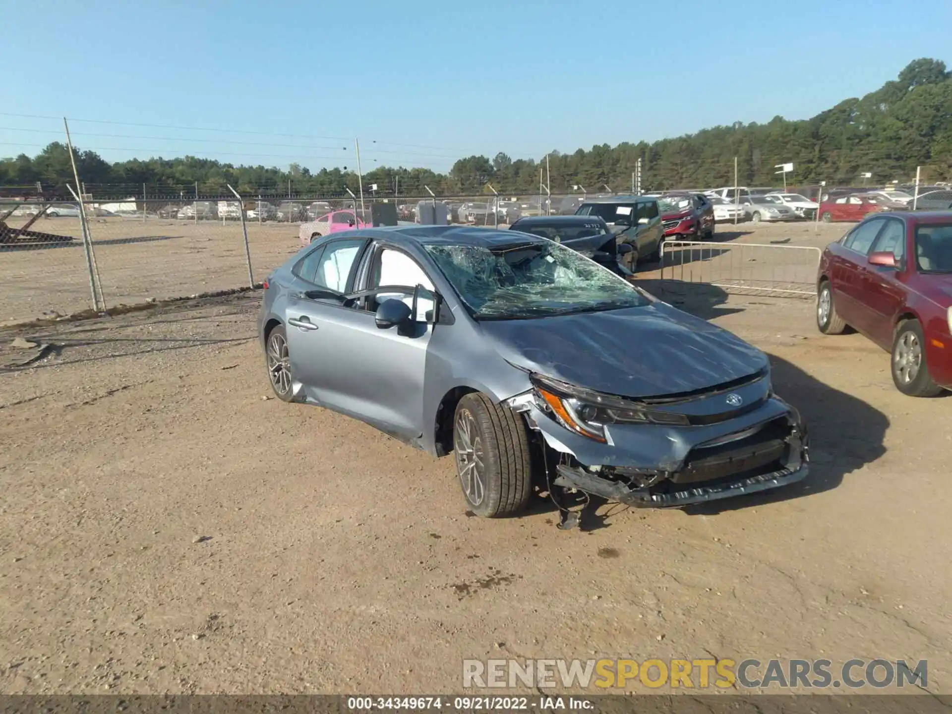 6 Photograph of a damaged car 5YFS4RCE6LP047911 TOYOTA COROLLA 2020