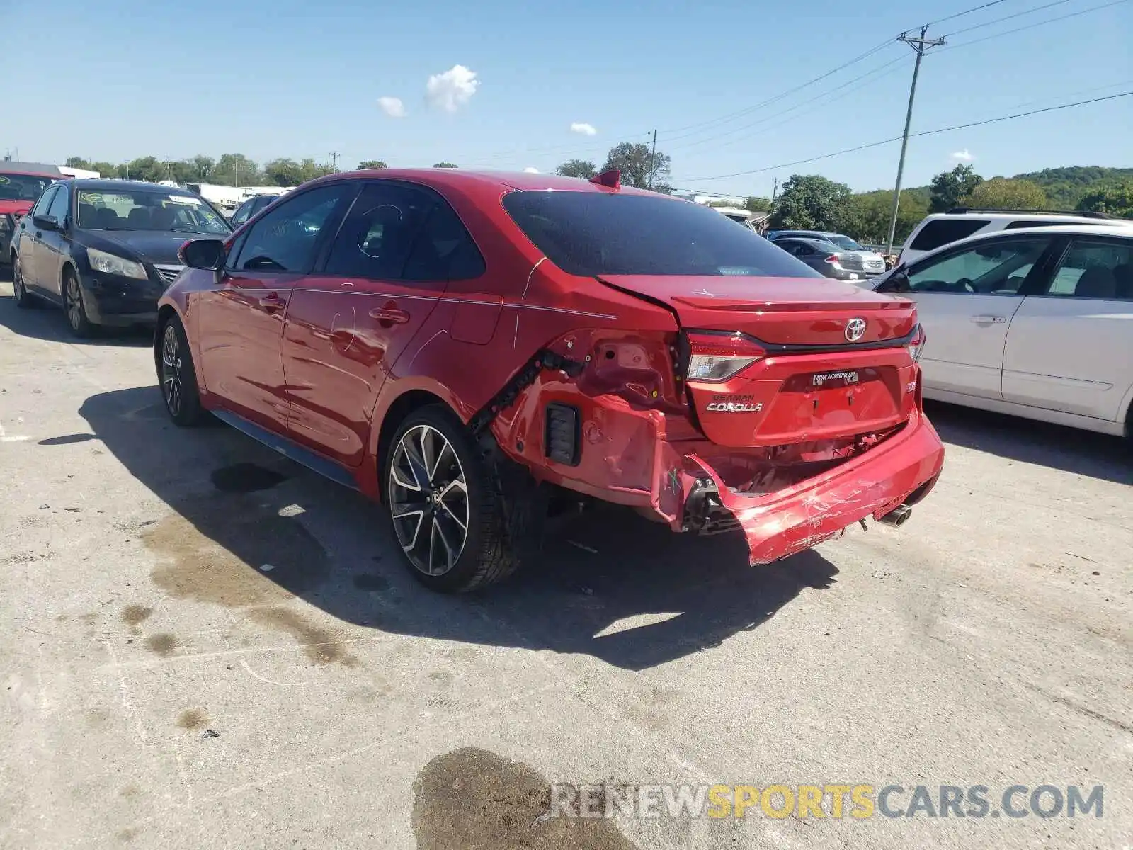 3 Photograph of a damaged car 5YFS4RCE6LP048430 TOYOTA COROLLA 2020