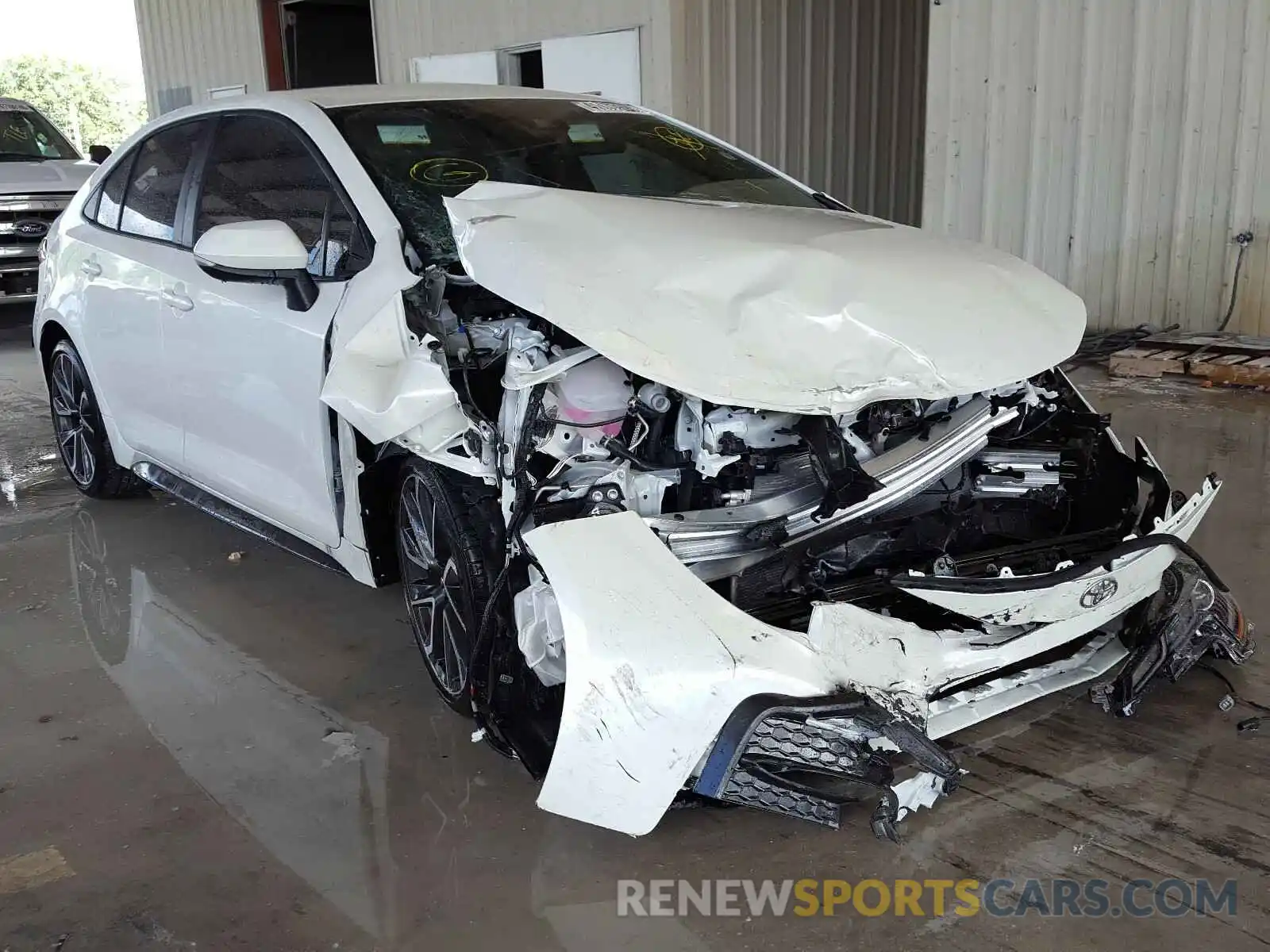 1 Photograph of a damaged car 5YFS4RCE6LP048475 TOYOTA COROLLA 2020