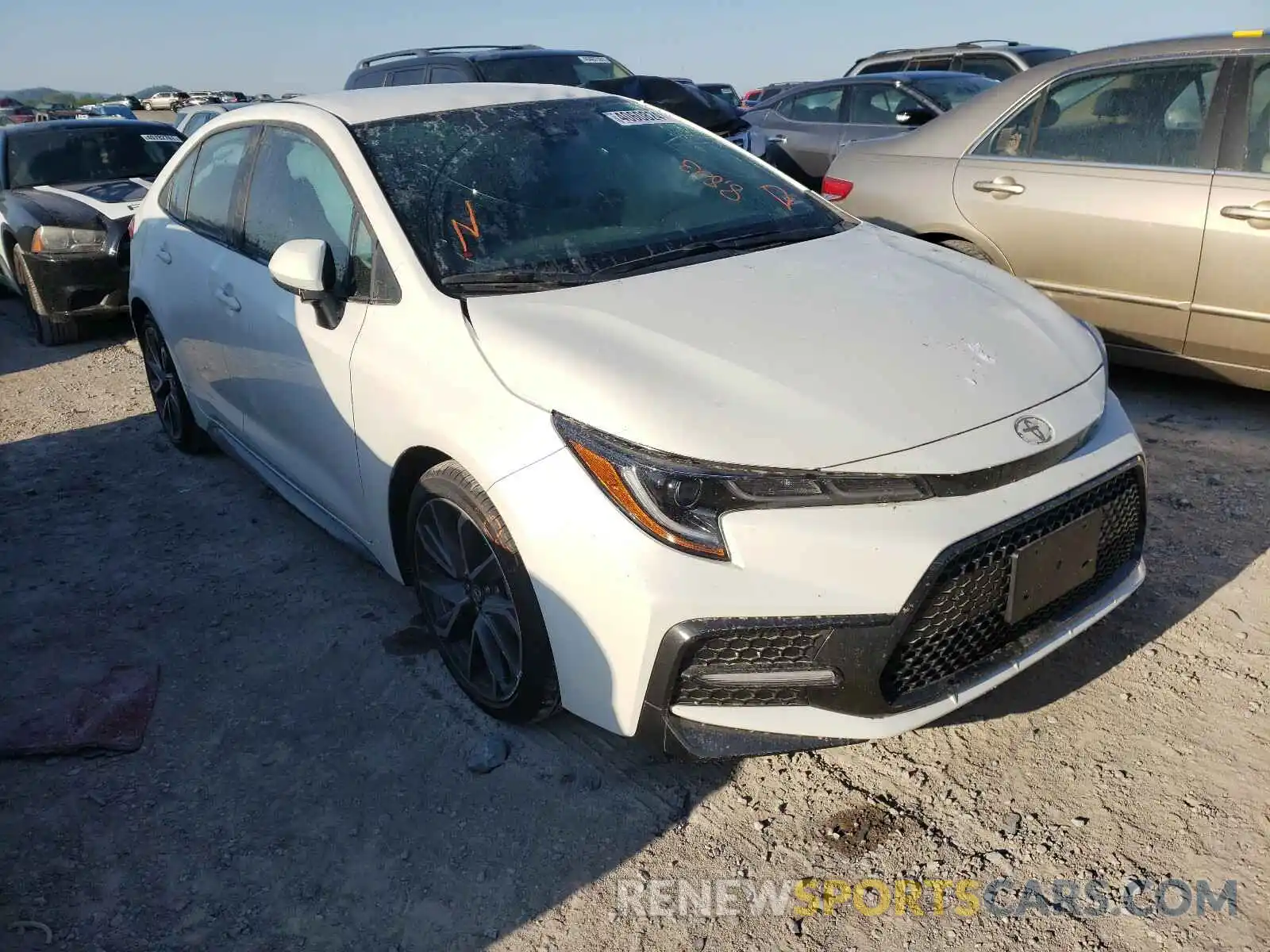 1 Photograph of a damaged car 5YFS4RCE6LP049125 TOYOTA COROLLA 2020