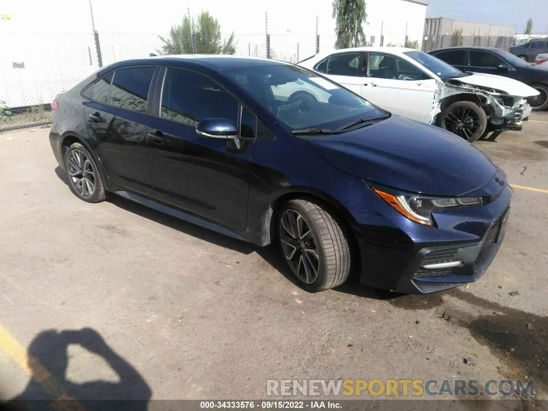 1 Photograph of a damaged car 5YFS4RCE6LP050520 TOYOTA COROLLA 2020