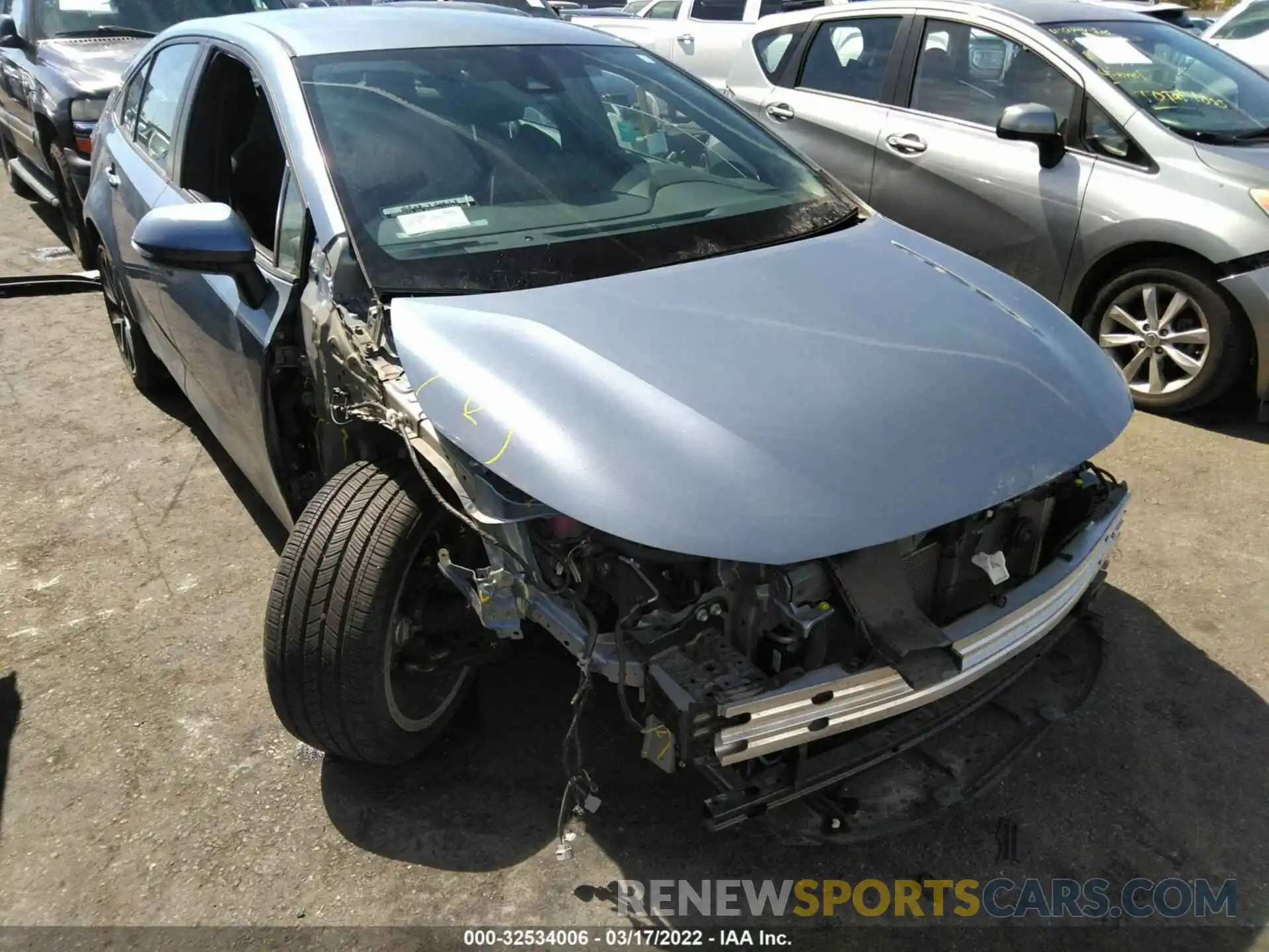 1 Photograph of a damaged car 5YFS4RCE6LP051120 TOYOTA COROLLA 2020