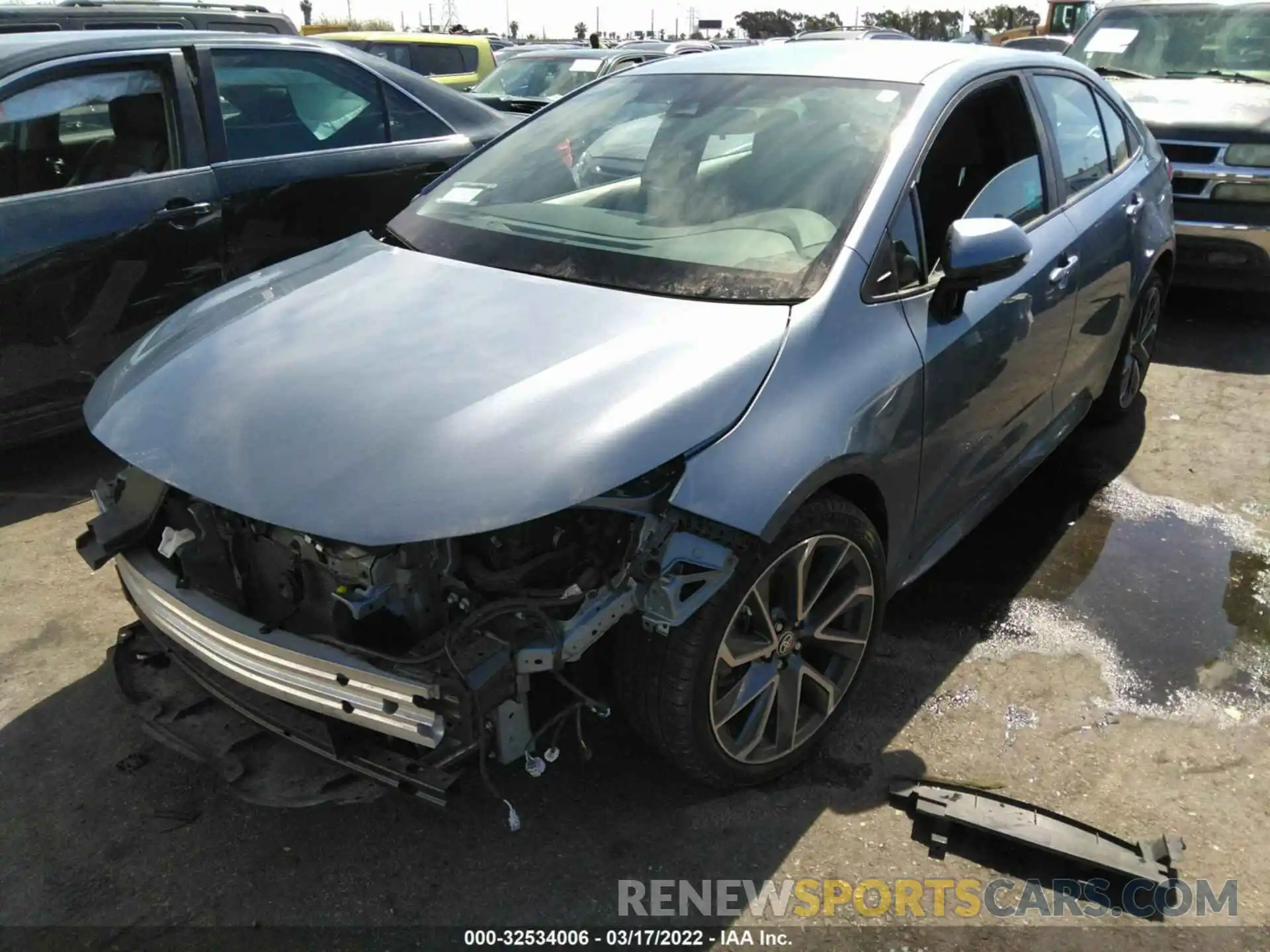 2 Photograph of a damaged car 5YFS4RCE6LP051120 TOYOTA COROLLA 2020