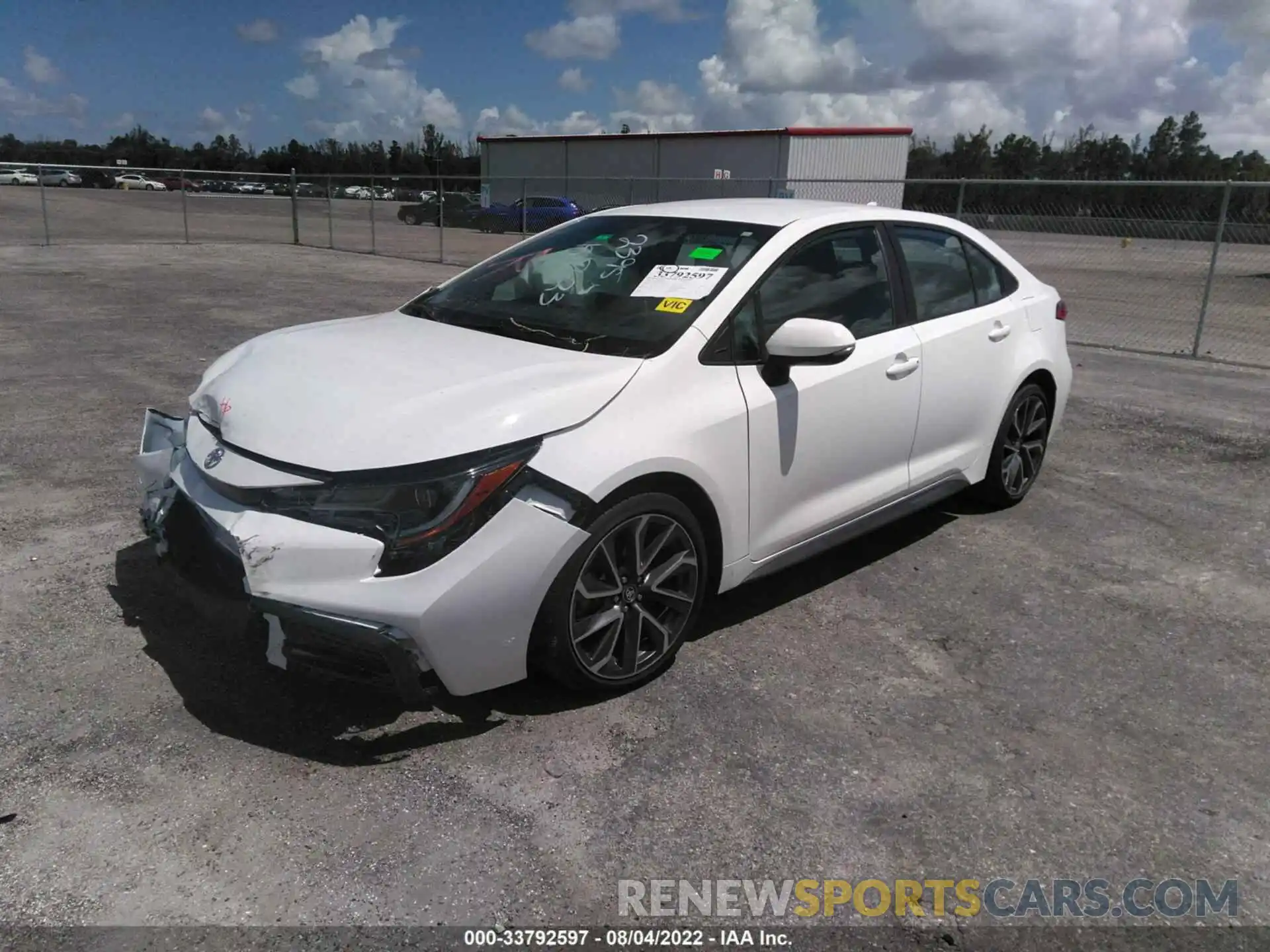 2 Photograph of a damaged car 5YFS4RCE6LP052395 TOYOTA COROLLA 2020