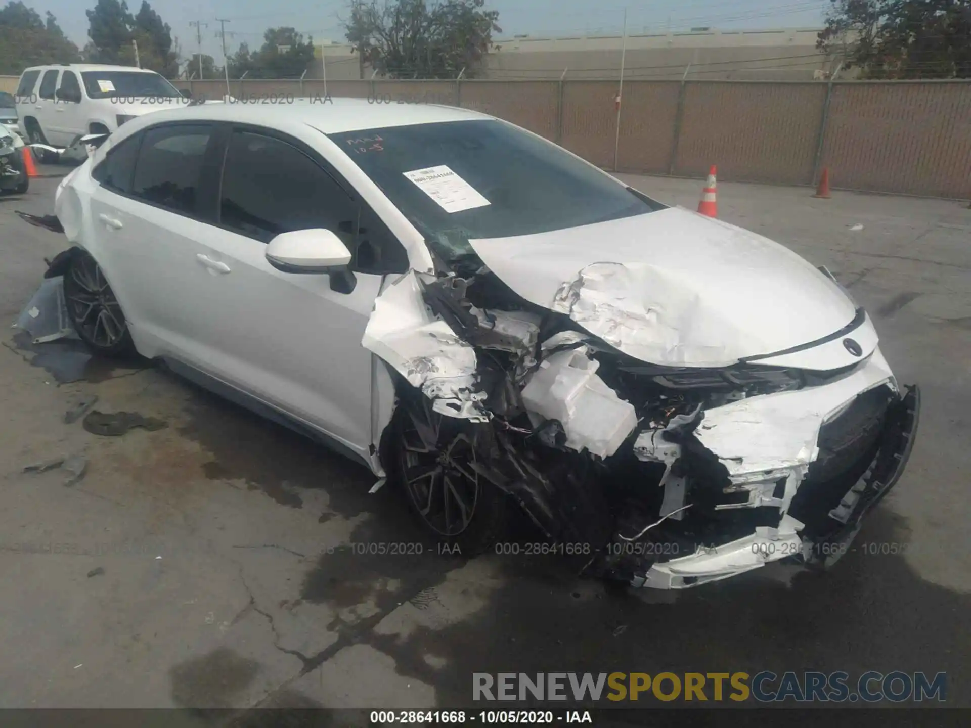 1 Photograph of a damaged car 5YFS4RCE6LP053630 TOYOTA COROLLA 2020