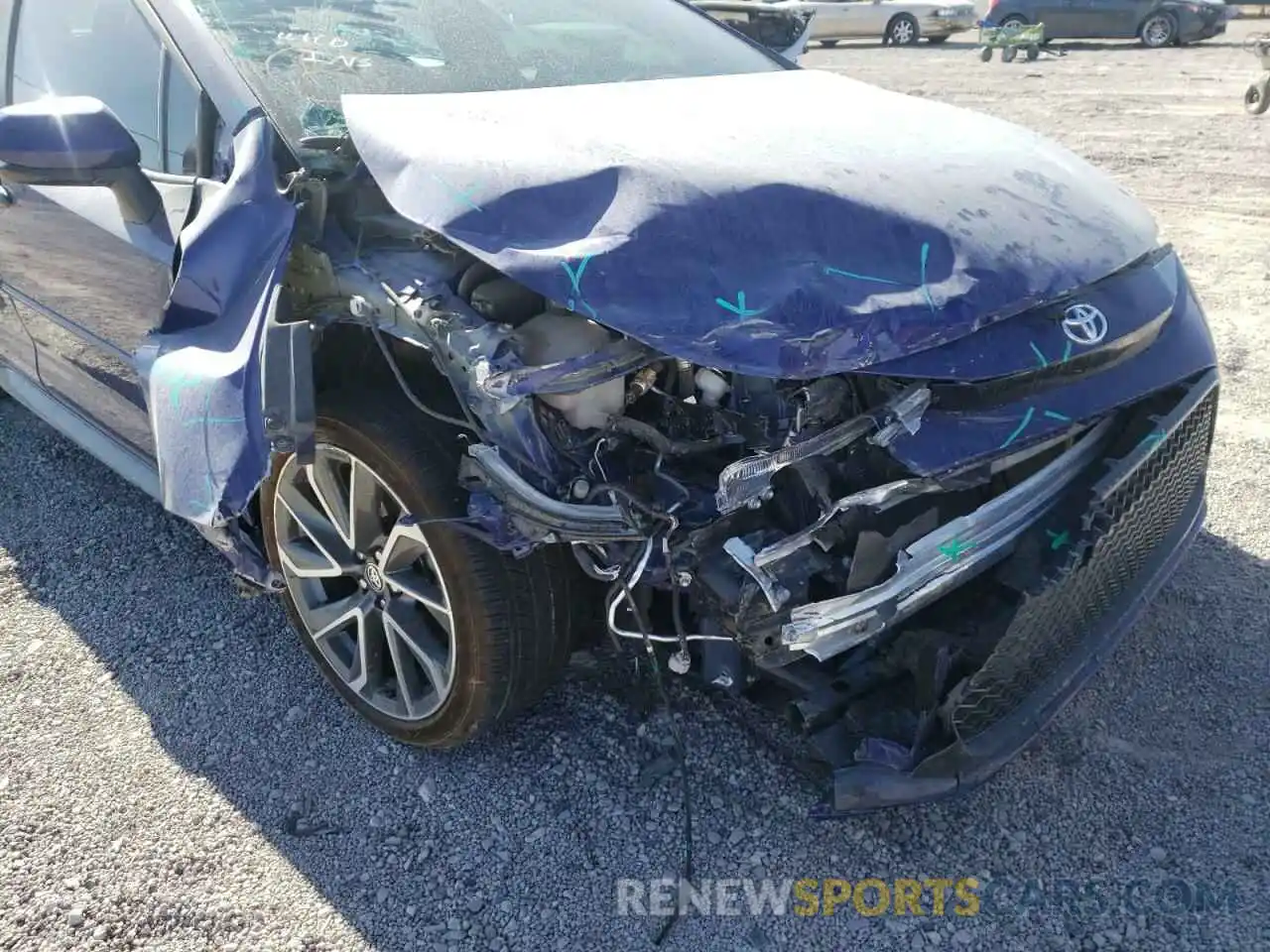 9 Photograph of a damaged car 5YFS4RCE6LP053692 TOYOTA COROLLA 2020