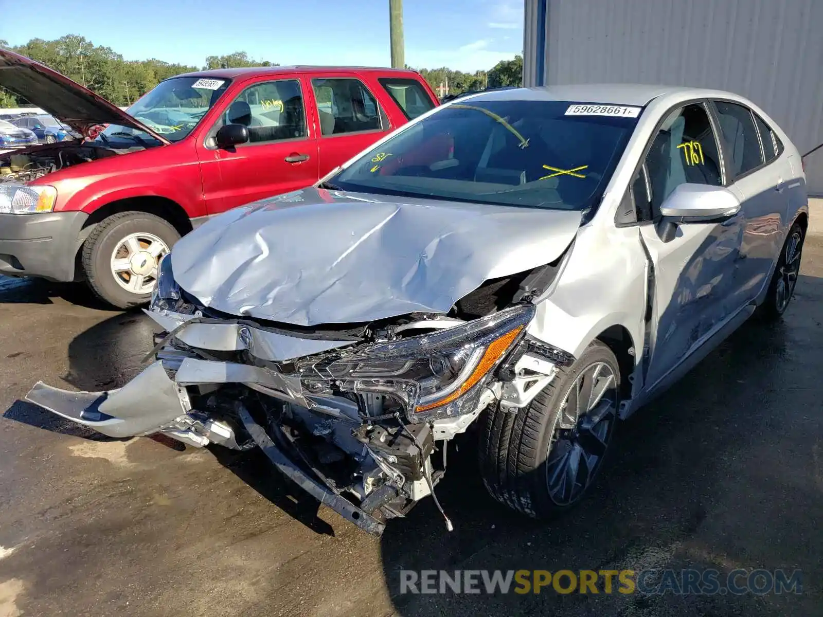 2 Photograph of a damaged car 5YFS4RCE6LP056401 TOYOTA COROLLA 2020