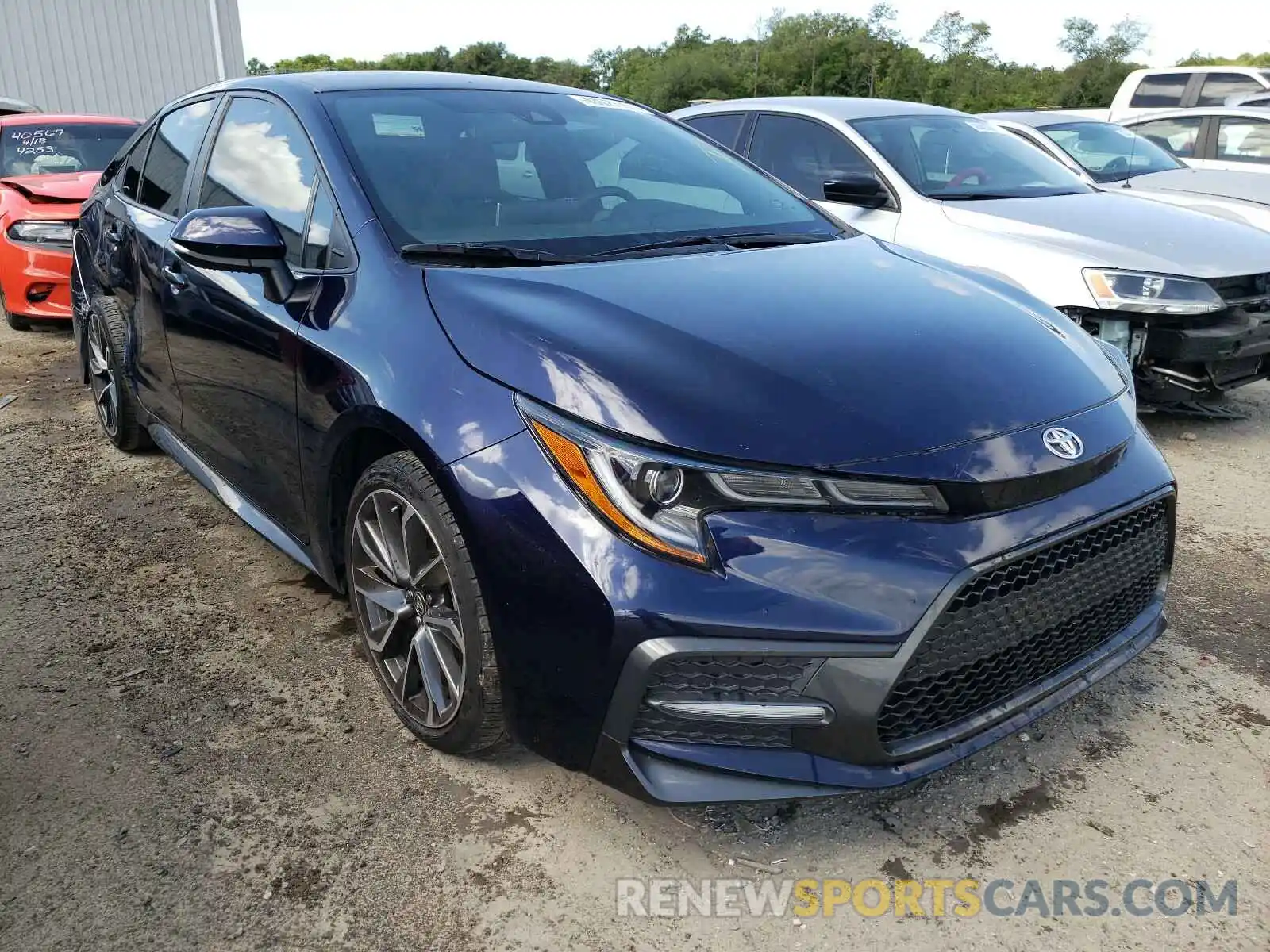 1 Photograph of a damaged car 5YFS4RCE7LP001682 TOYOTA COROLLA 2020