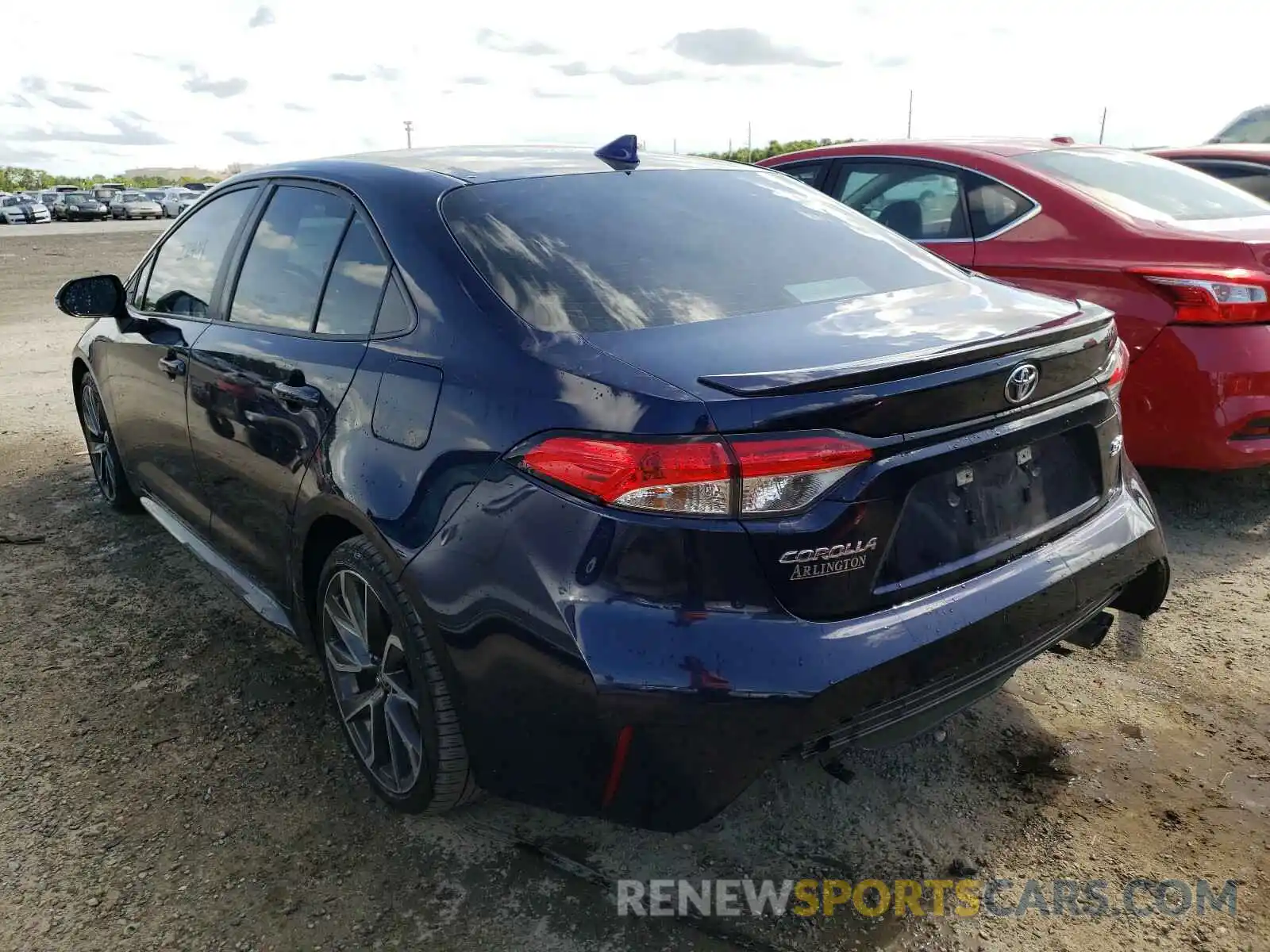 3 Photograph of a damaged car 5YFS4RCE7LP001682 TOYOTA COROLLA 2020