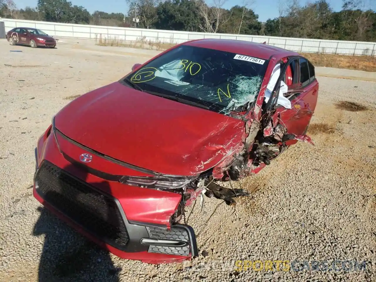 2 Photograph of a damaged car 5YFS4RCE7LP002623 TOYOTA COROLLA 2020