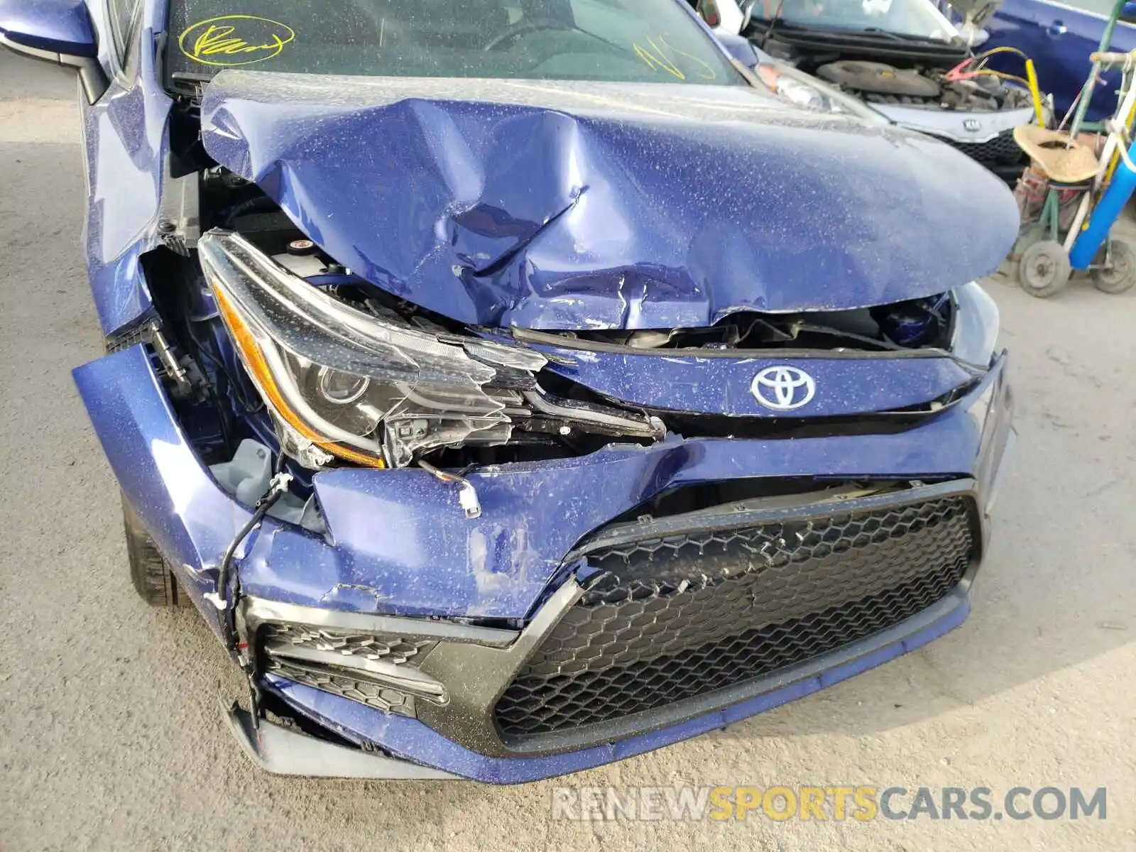 9 Photograph of a damaged car 5YFS4RCE7LP002766 TOYOTA COROLLA 2020