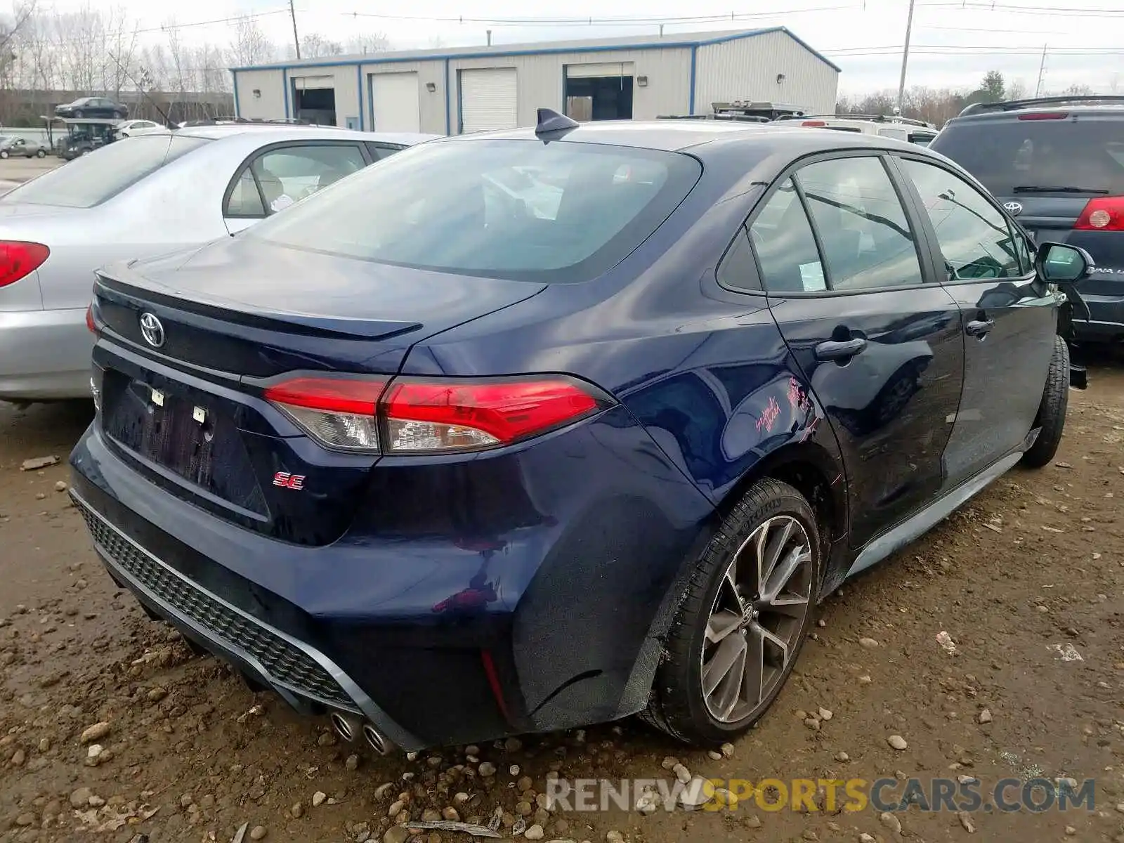 4 Photograph of a damaged car 5YFS4RCE7LP009183 TOYOTA COROLLA 2020