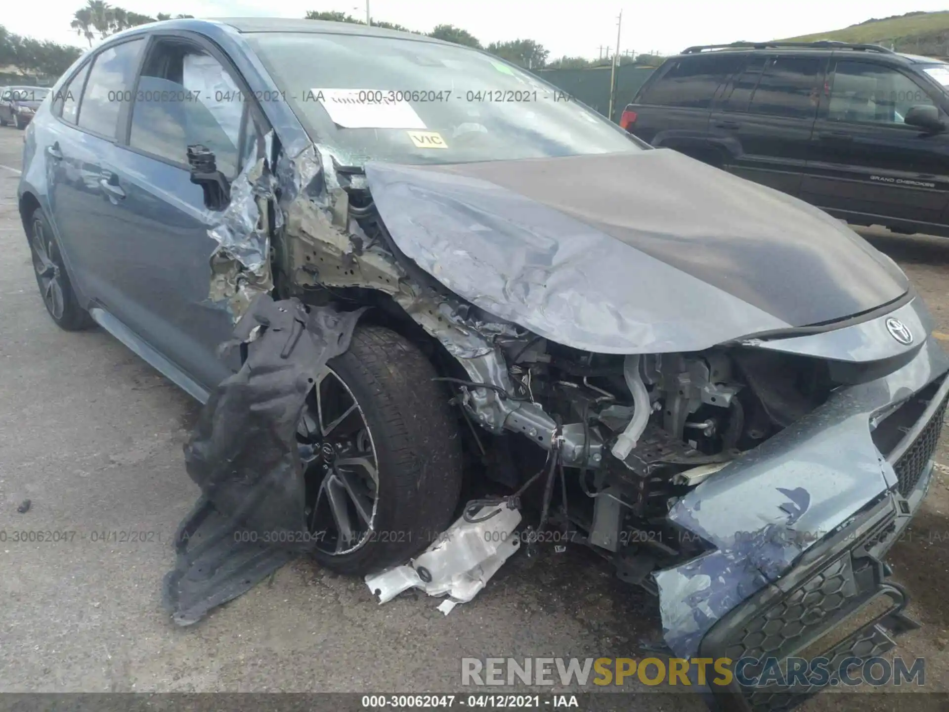 6 Photograph of a damaged car 5YFS4RCE7LP009894 TOYOTA COROLLA 2020