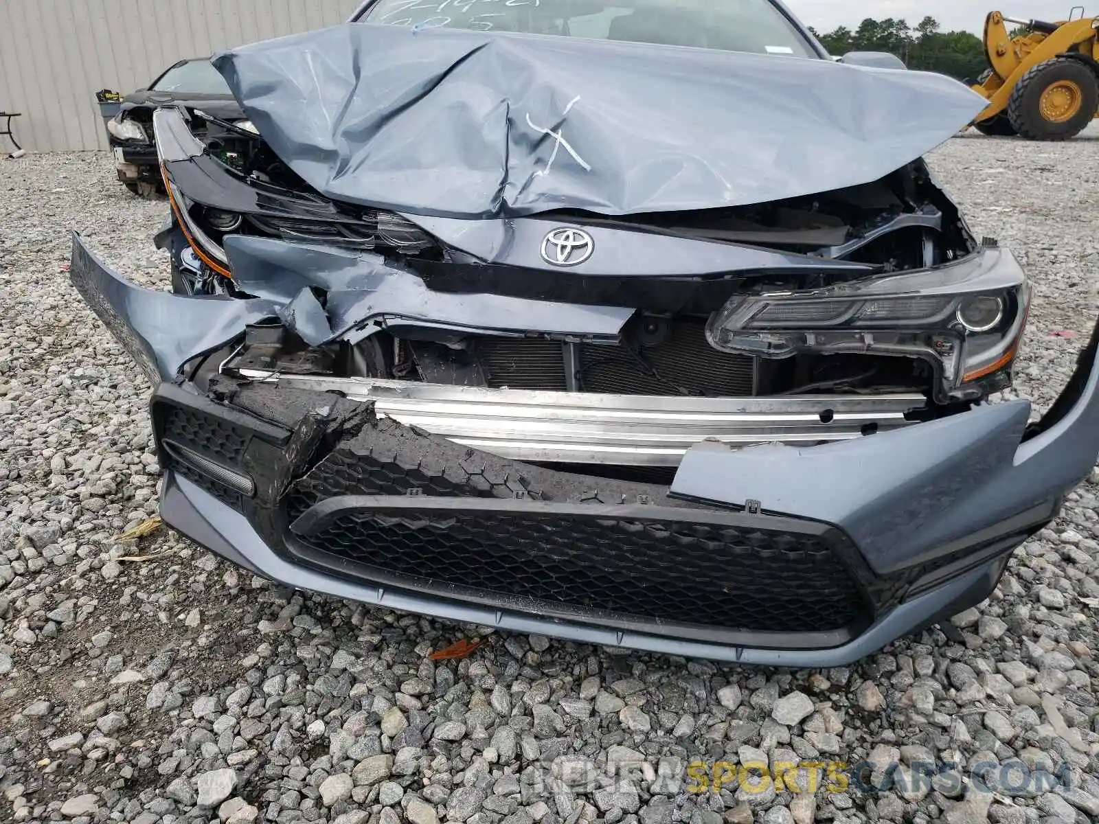 9 Photograph of a damaged car 5YFS4RCE7LP011225 TOYOTA COROLLA 2020