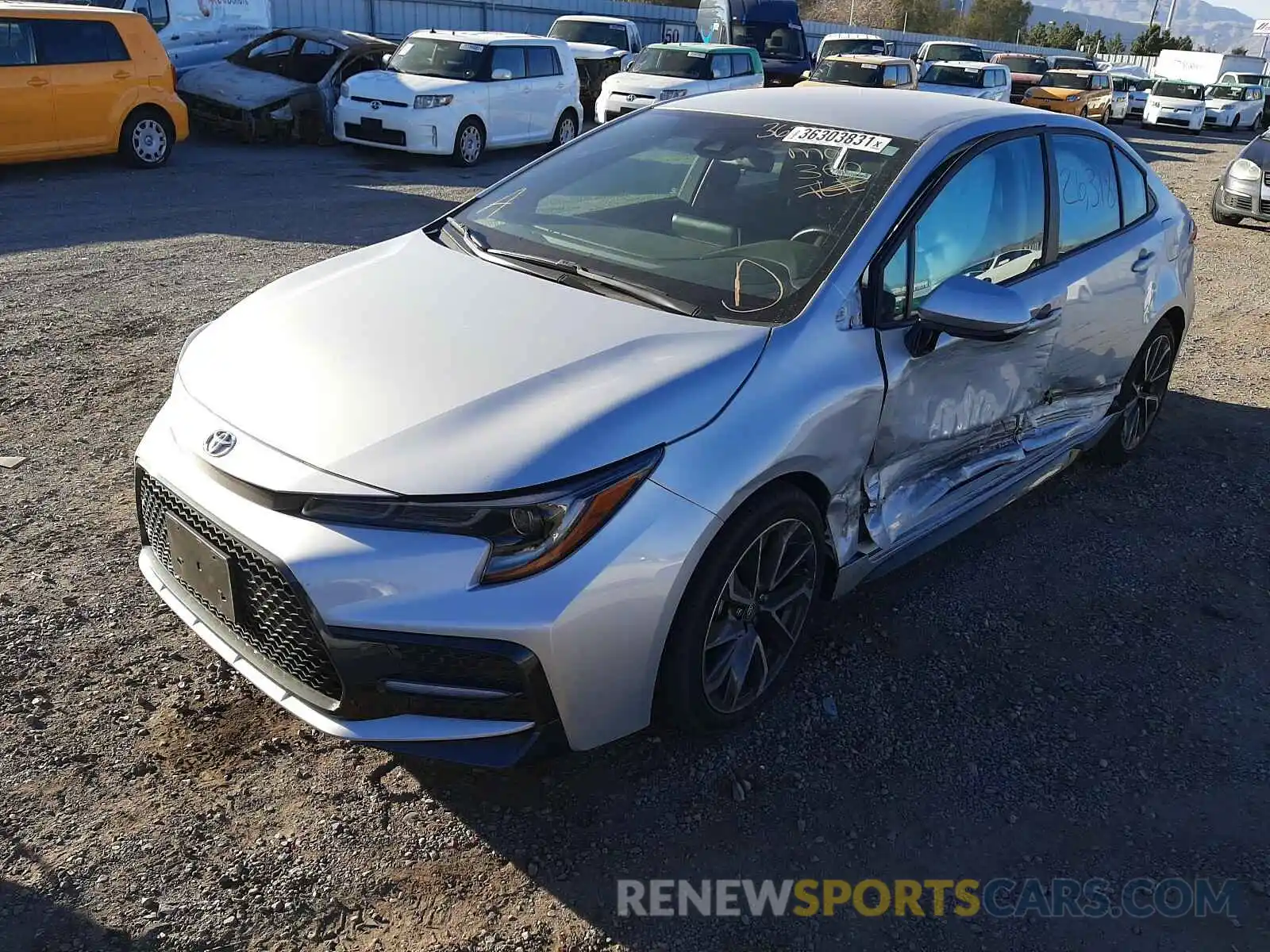 2 Photograph of a damaged car 5YFS4RCE7LP015680 TOYOTA COROLLA 2020