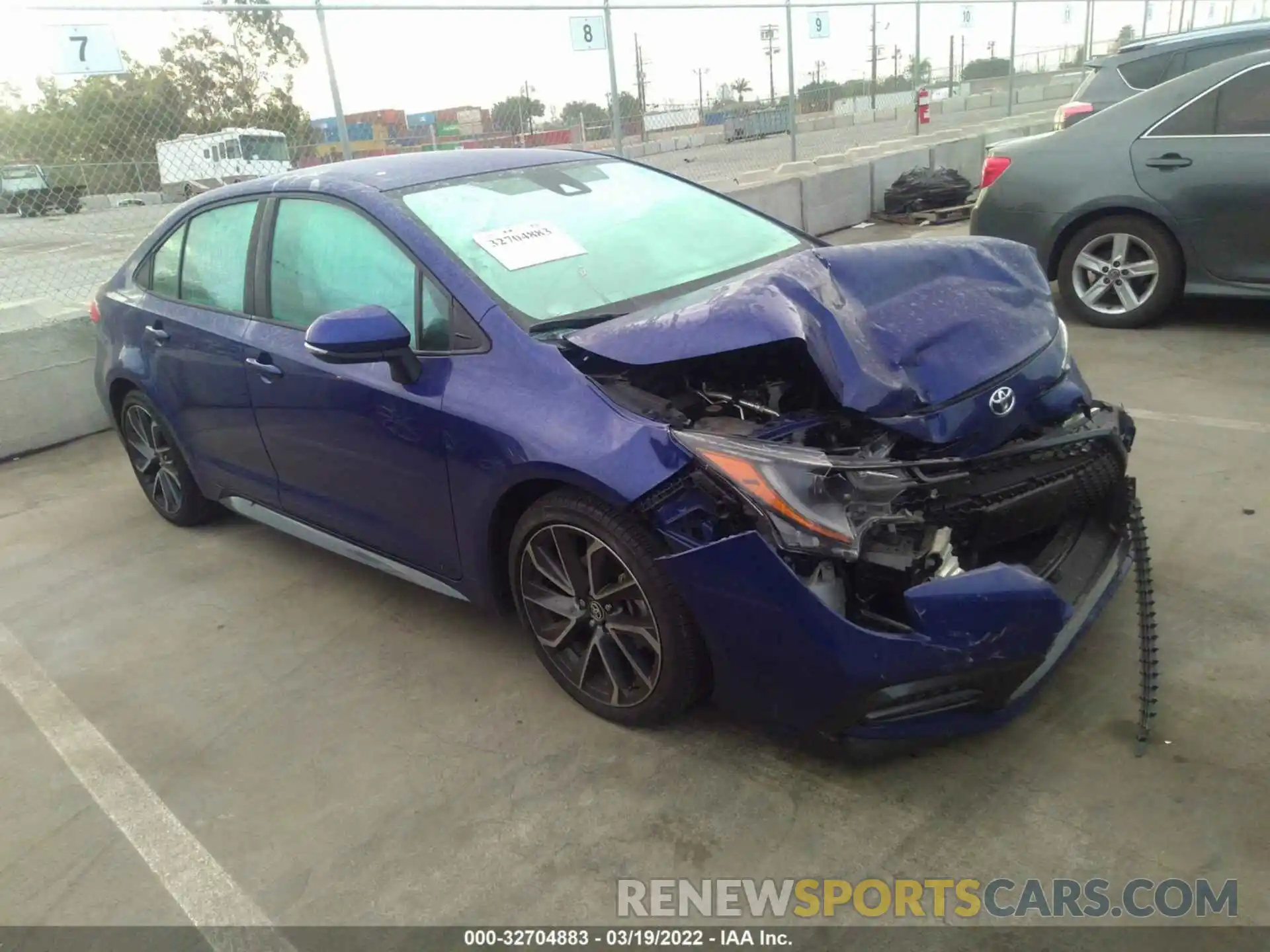 1 Photograph of a damaged car 5YFS4RCE7LP016117 TOYOTA COROLLA 2020