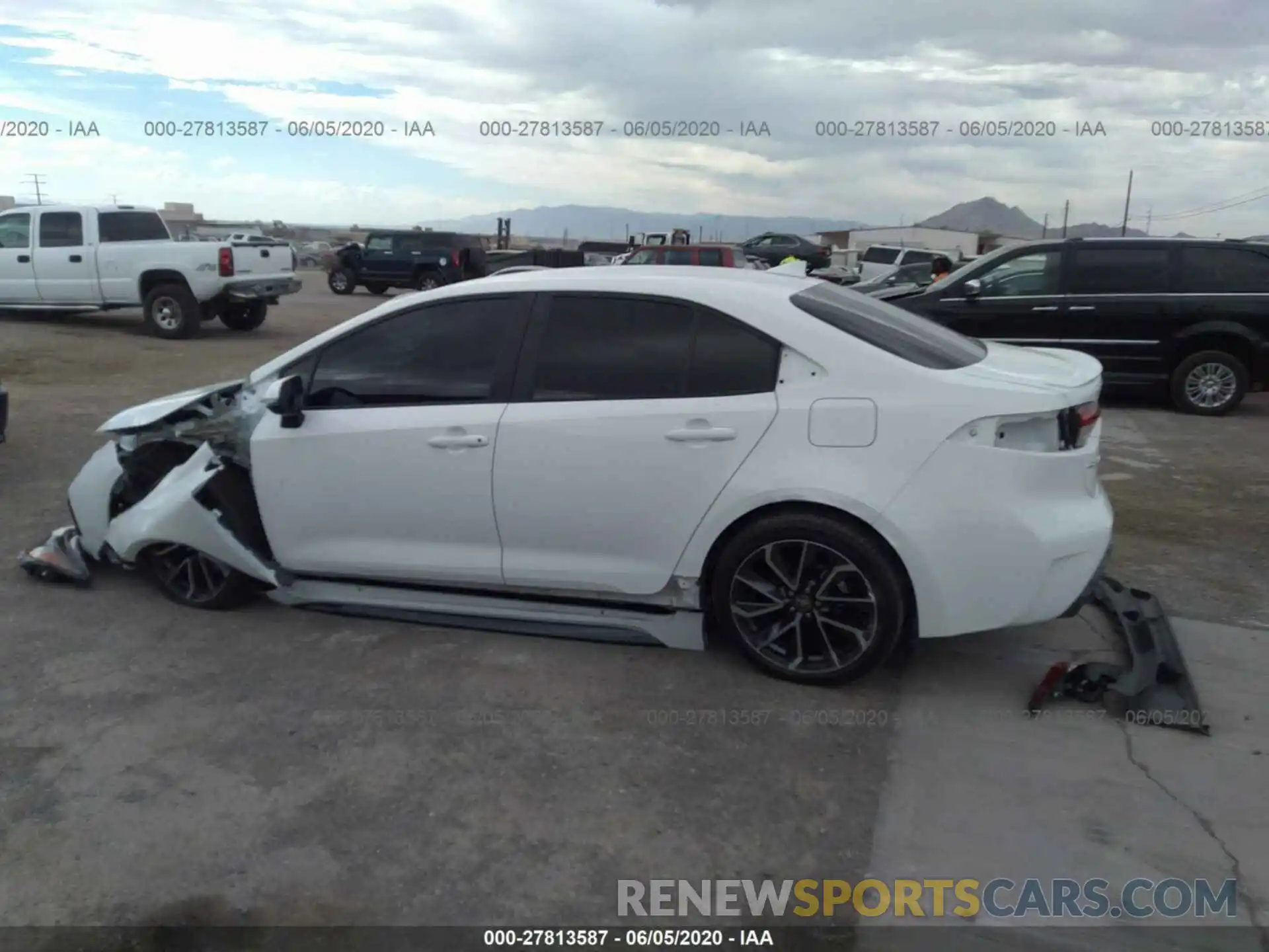 6 Photograph of a damaged car 5YFS4RCE7LP017347 TOYOTA COROLLA 2020