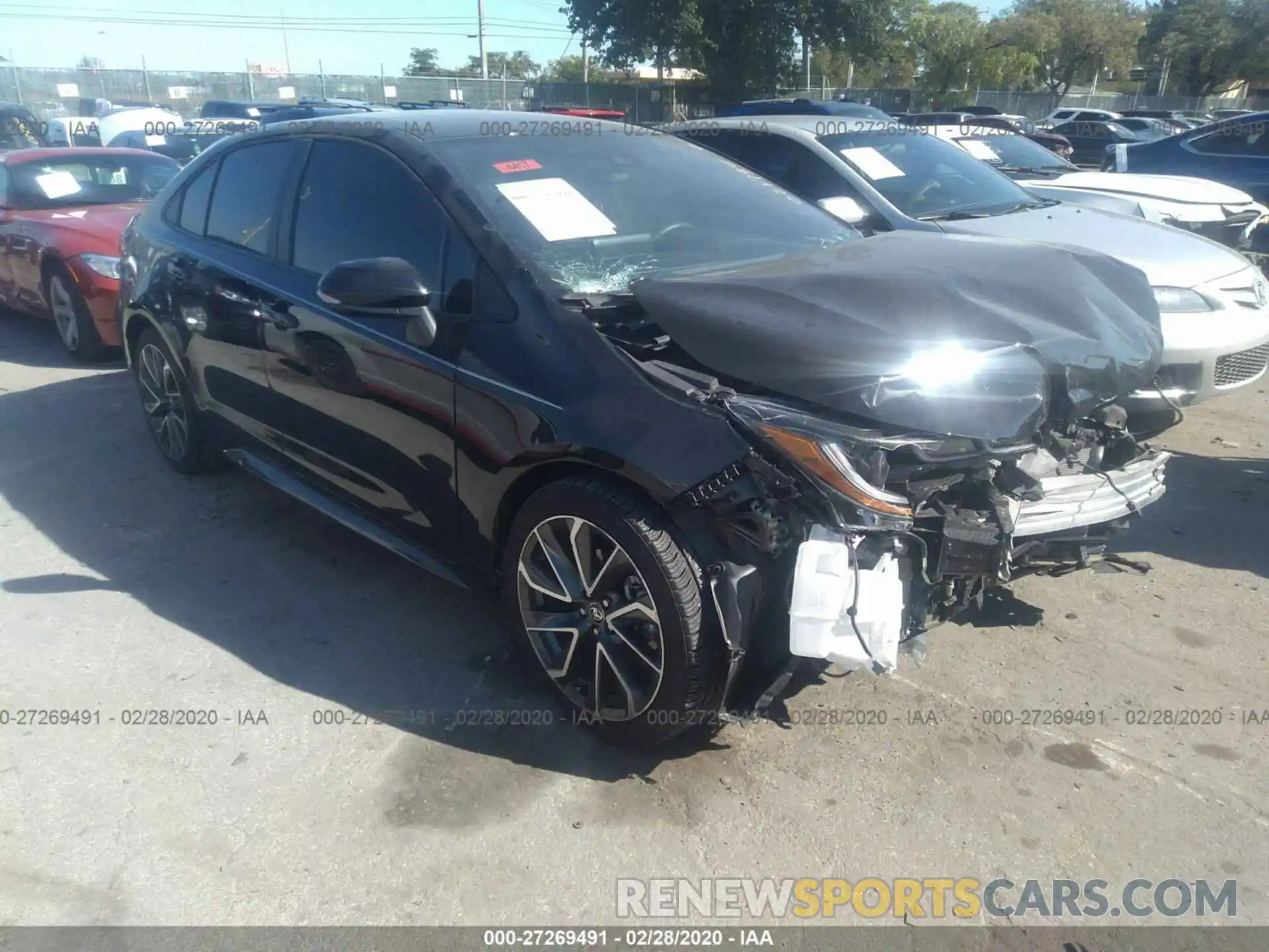 1 Photograph of a damaged car 5YFS4RCE7LP021754 TOYOTA COROLLA 2020