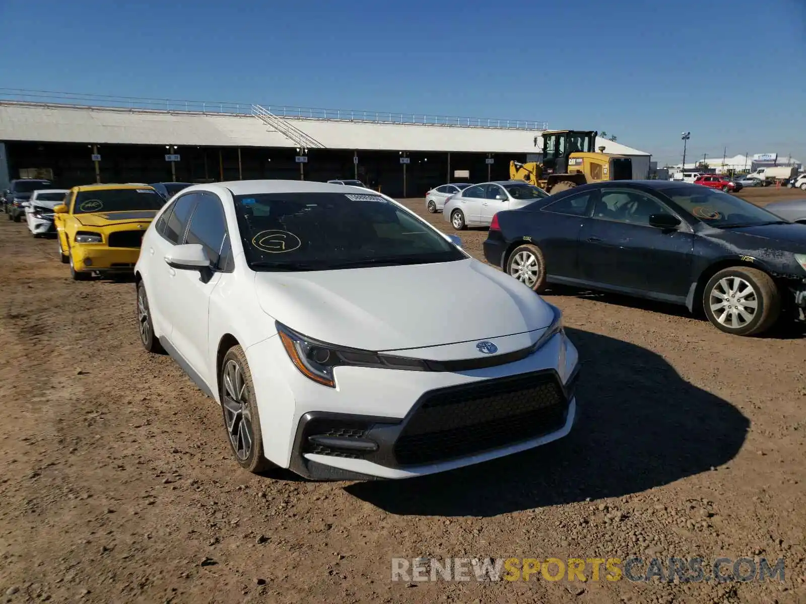 1 Photograph of a damaged car 5YFS4RCE7LP025559 TOYOTA COROLLA 2020