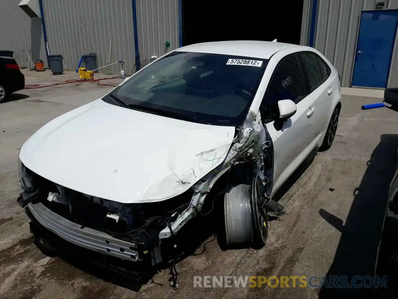 2 Photograph of a damaged car 5YFS4RCE7LP026243 TOYOTA COROLLA 2020