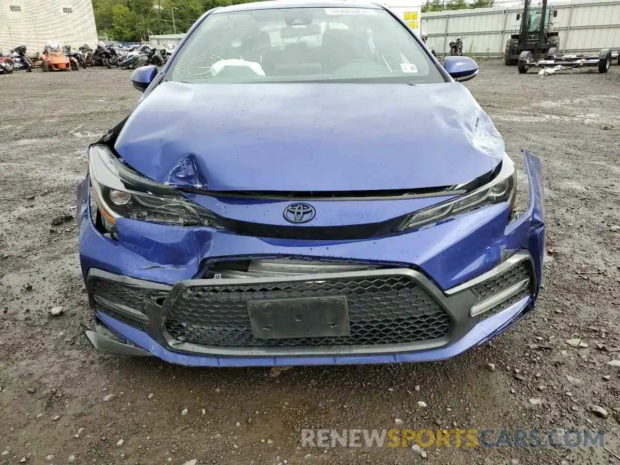 9 Photograph of a damaged car 5YFS4RCE7LP028431 TOYOTA COROLLA 2020