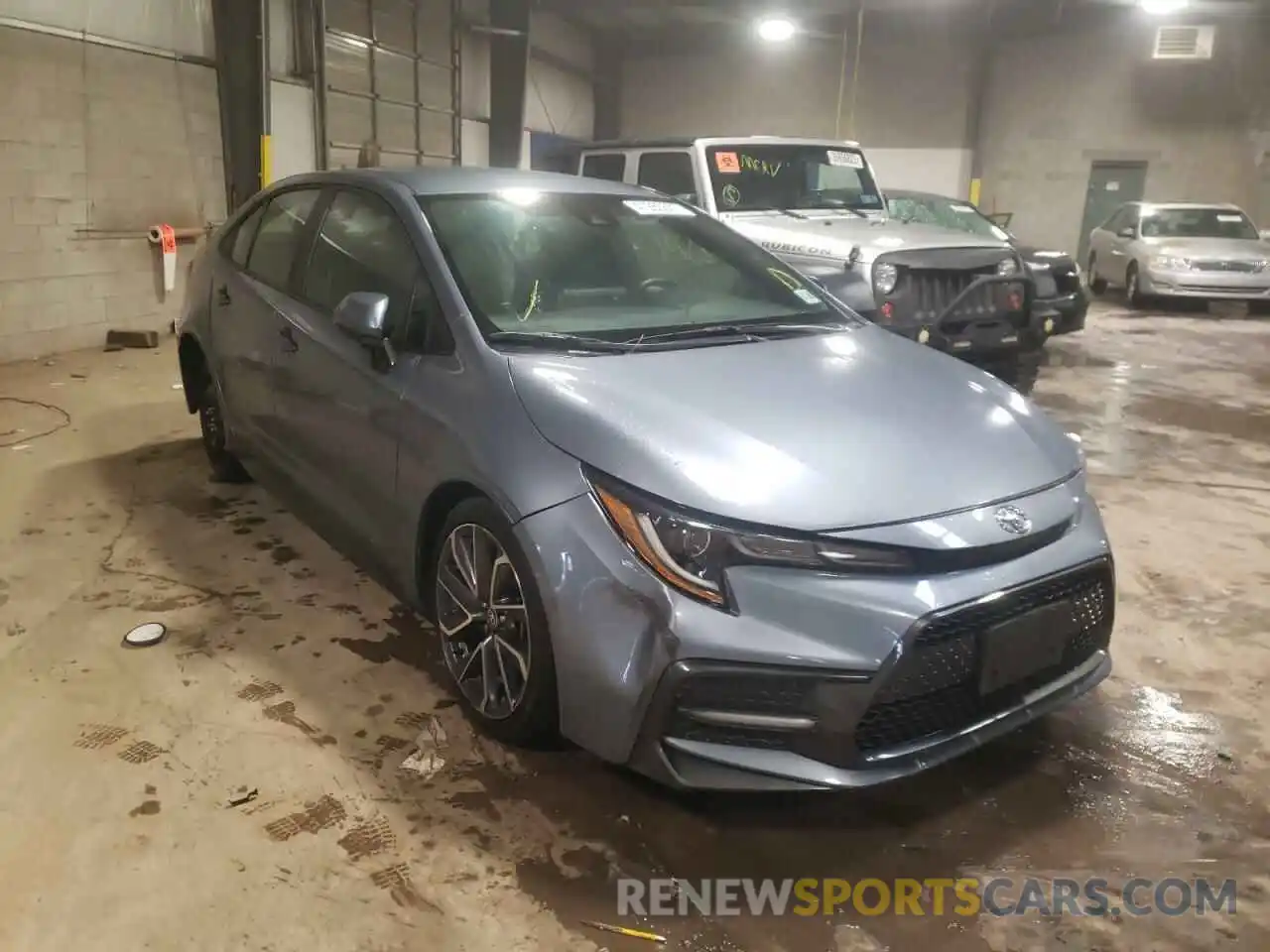 1 Photograph of a damaged car 5YFS4RCE7LP033323 TOYOTA COROLLA 2020