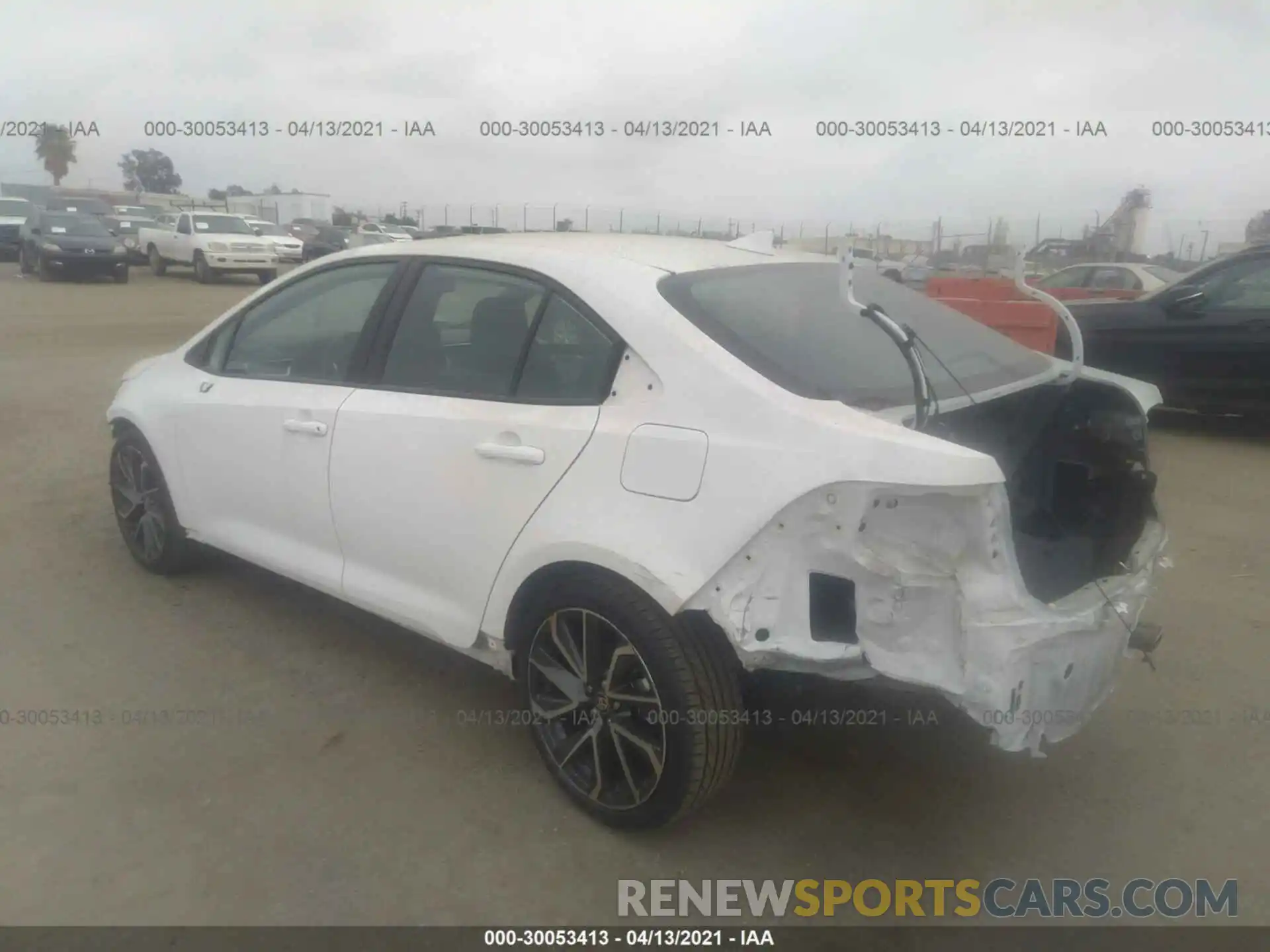 3 Photograph of a damaged car 5YFS4RCE7LP033855 TOYOTA COROLLA 2020