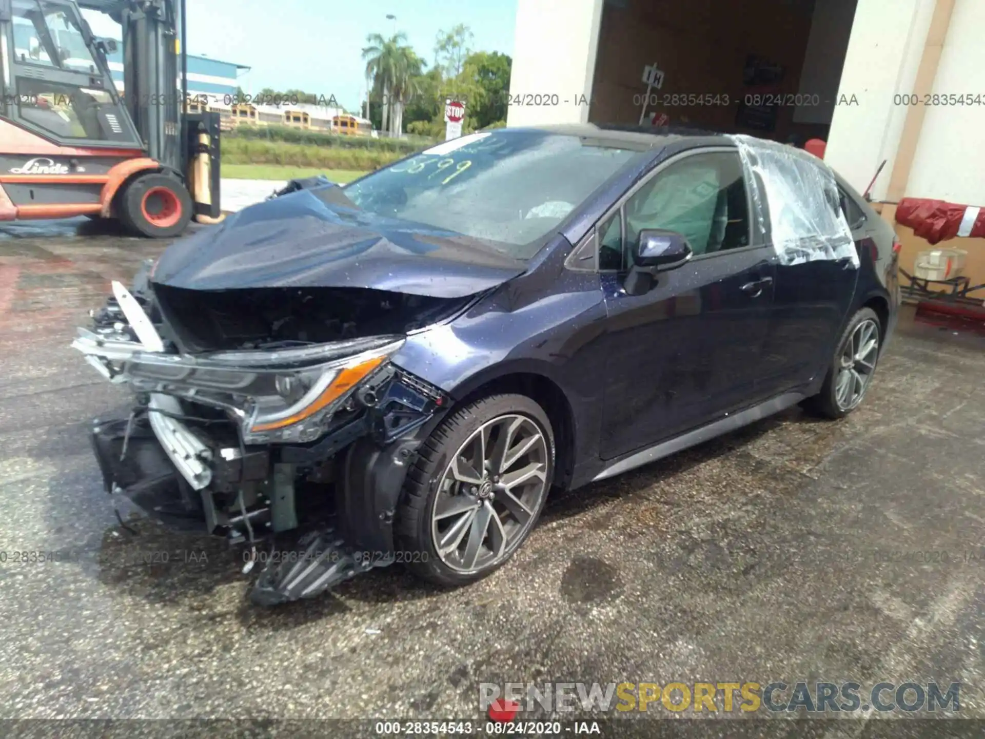 2 Photograph of a damaged car 5YFS4RCE7LP035699 TOYOTA COROLLA 2020