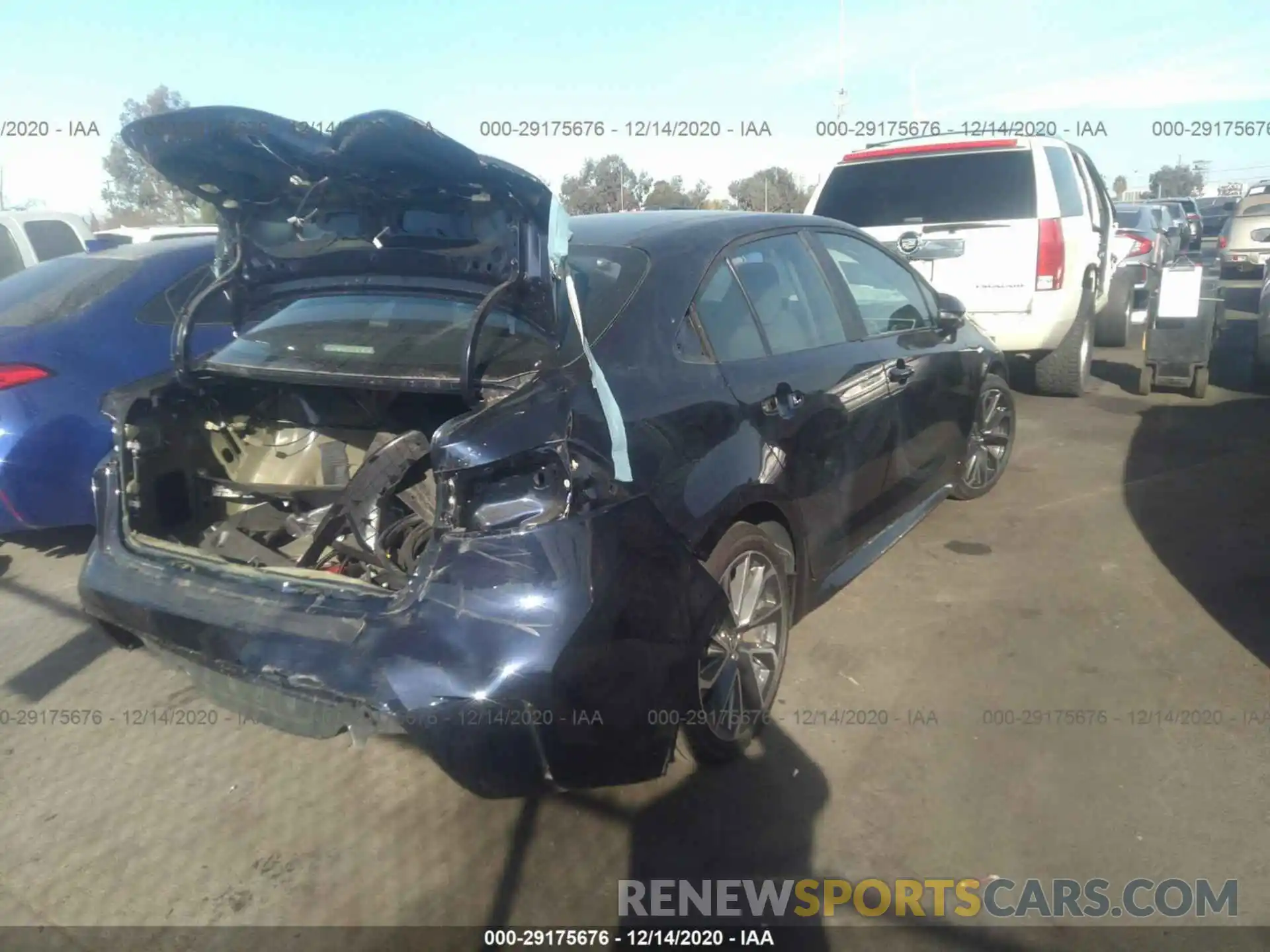 6 Photograph of a damaged car 5YFS4RCE7LP037159 TOYOTA COROLLA 2020