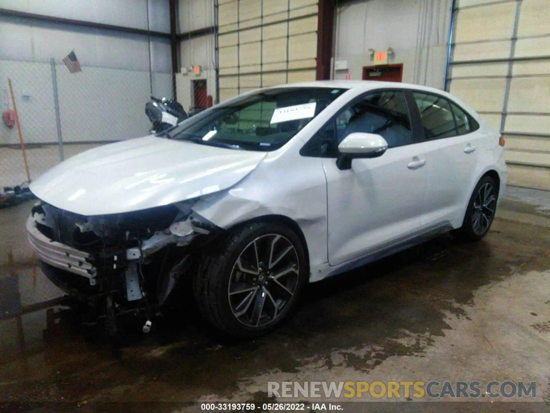 2 Photograph of a damaged car 5YFS4RCE7LP037601 TOYOTA COROLLA 2020