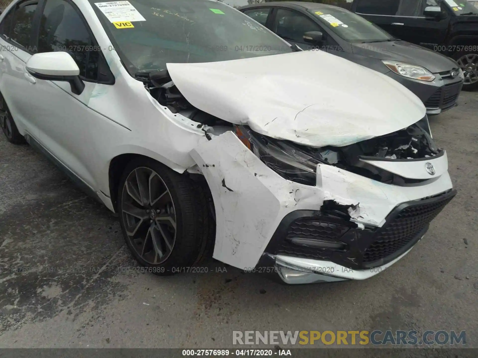 6 Photograph of a damaged car 5YFS4RCE7LP038828 TOYOTA COROLLA 2020