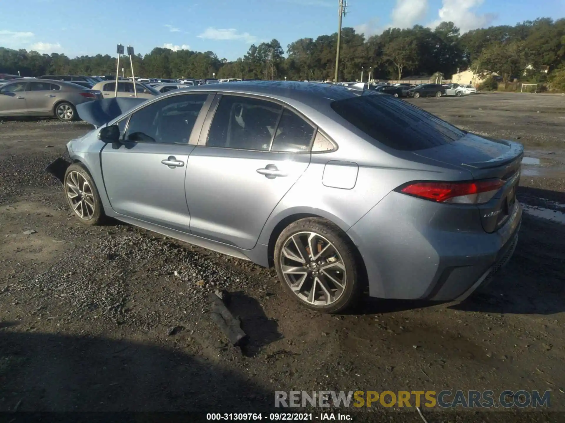 3 Photograph of a damaged car 5YFS4RCE7LP039946 TOYOTA COROLLA 2020