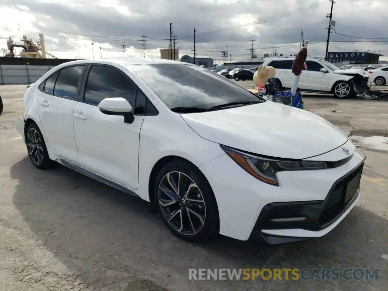 1 Photograph of a damaged car 5YFS4RCE7LP042376 TOYOTA COROLLA 2020