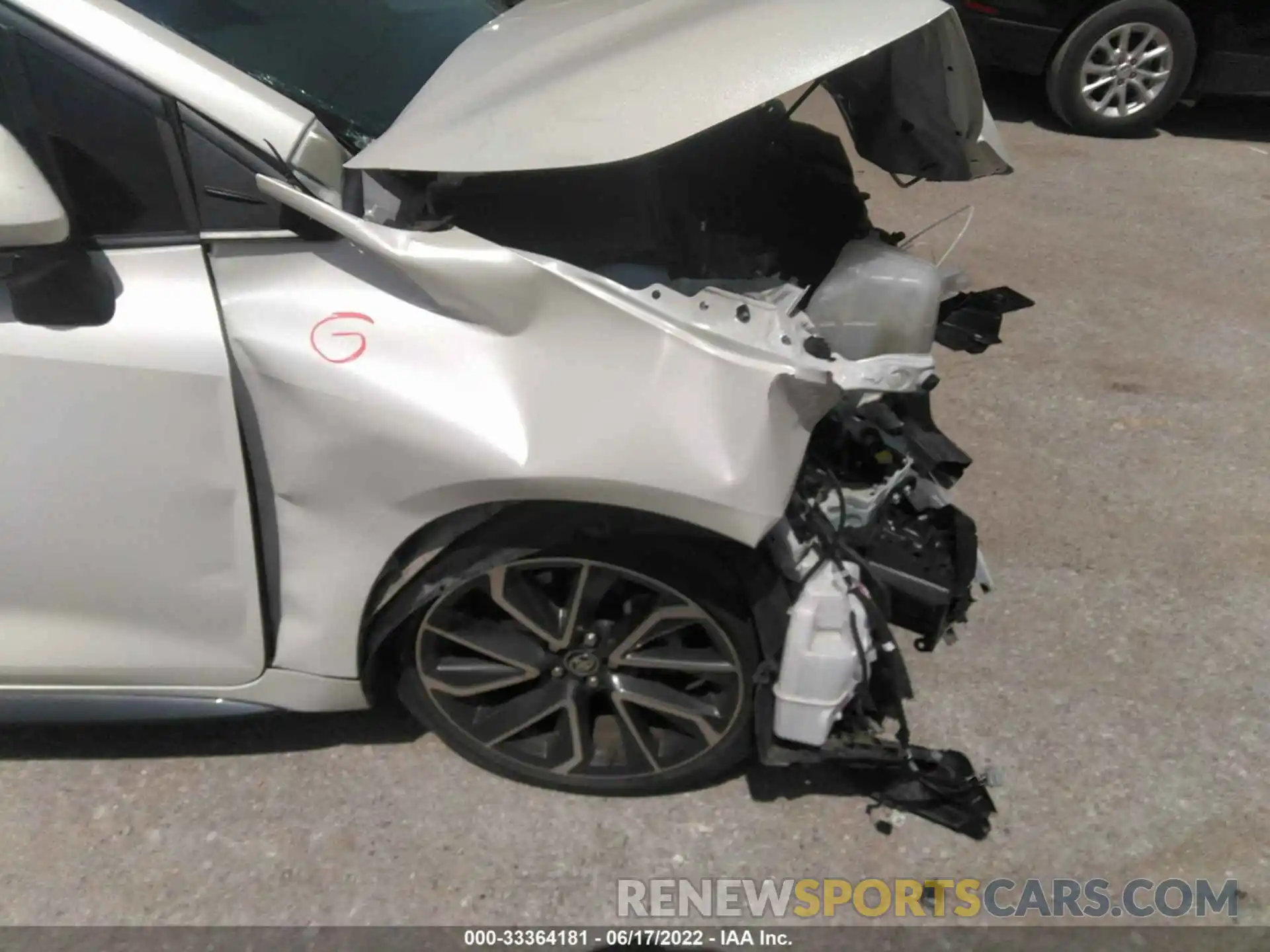 14 Photograph of a damaged car 5YFS4RCE7LP043981 TOYOTA COROLLA 2020