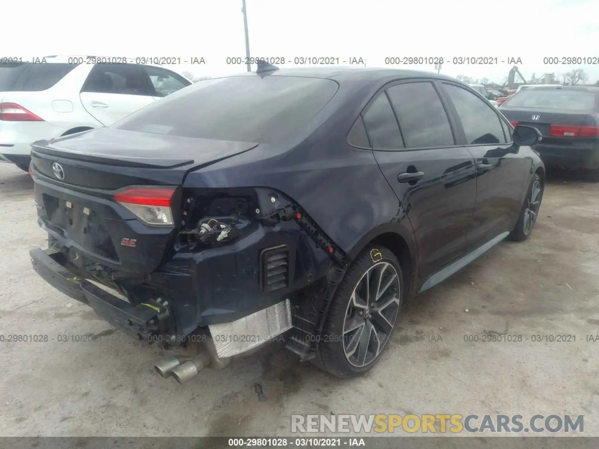 4 Photograph of a damaged car 5YFS4RCE7LP044578 TOYOTA COROLLA 2020