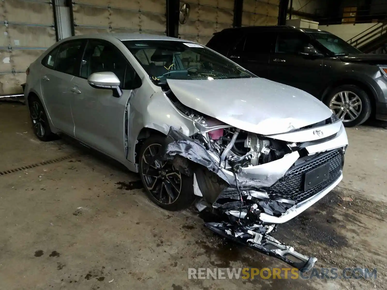 1 Photograph of a damaged car 5YFS4RCE7LP045584 TOYOTA COROLLA 2020