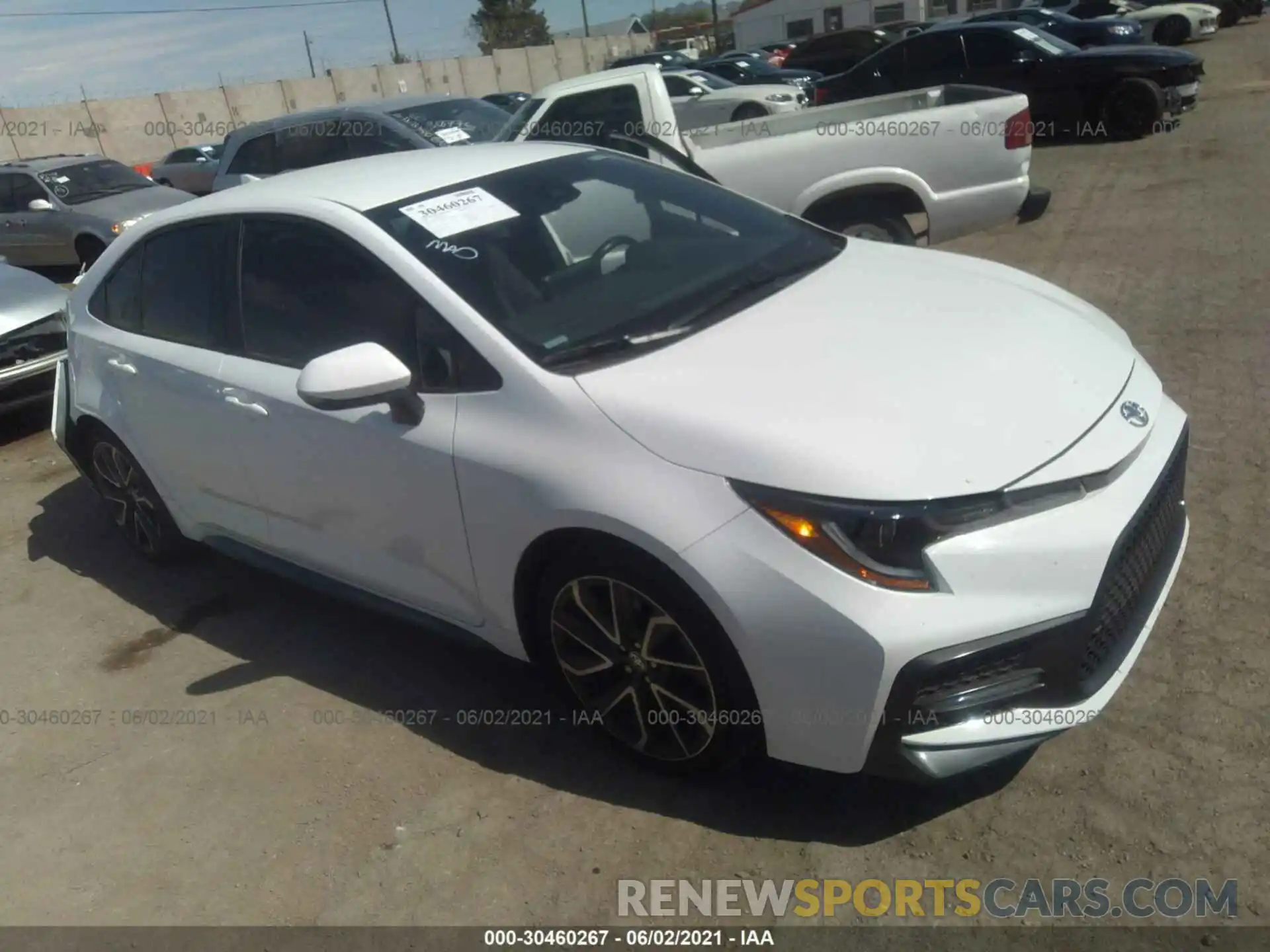 1 Photograph of a damaged car 5YFS4RCE7LP045861 TOYOTA COROLLA 2020