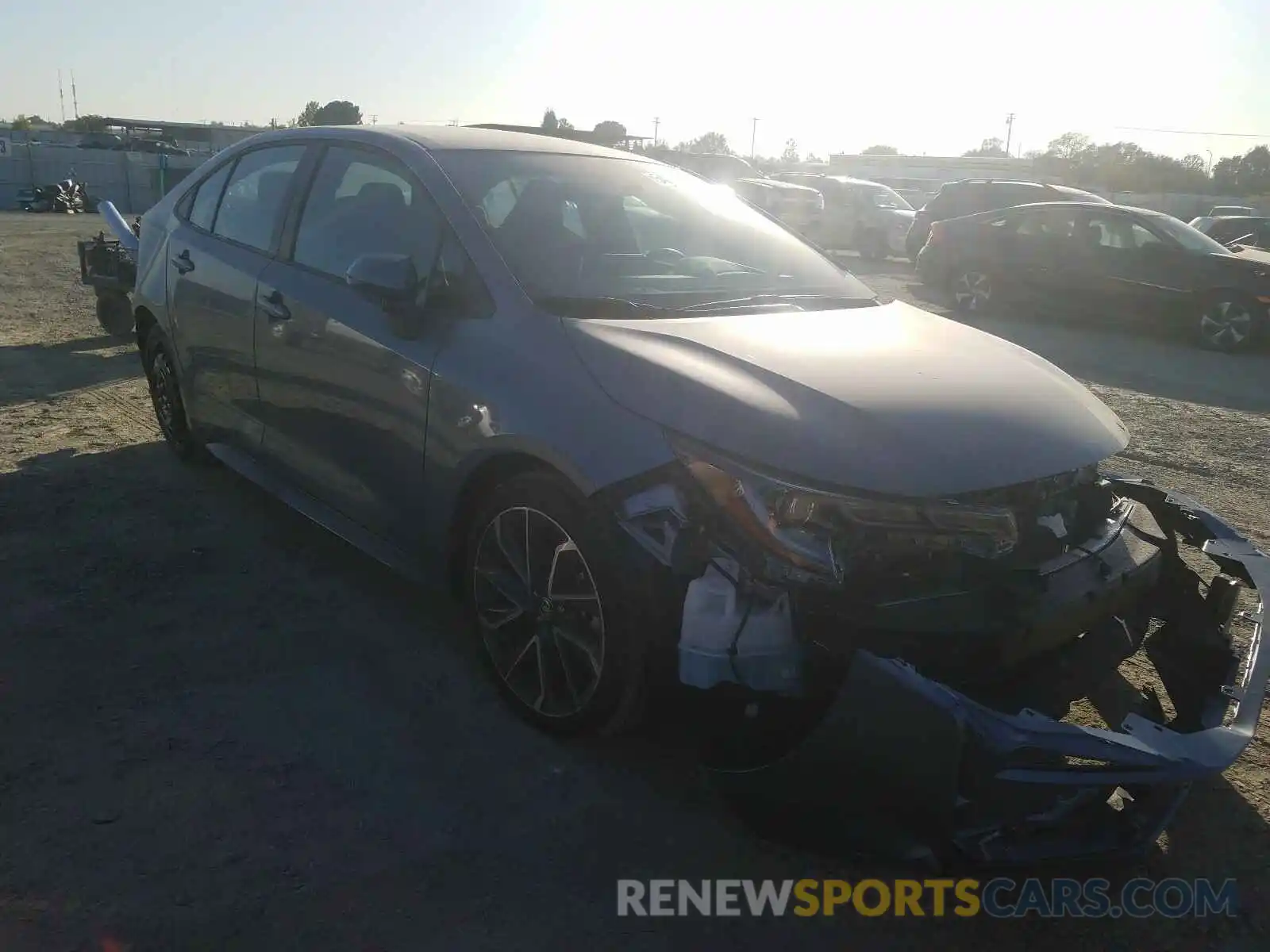 1 Photograph of a damaged car 5YFS4RCE7LP048985 TOYOTA COROLLA 2020