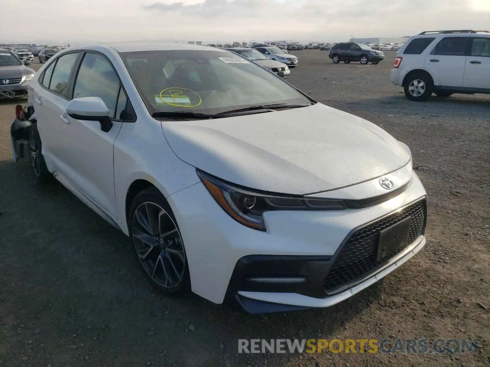 1 Photograph of a damaged car 5YFS4RCE7LP049232 TOYOTA COROLLA 2020