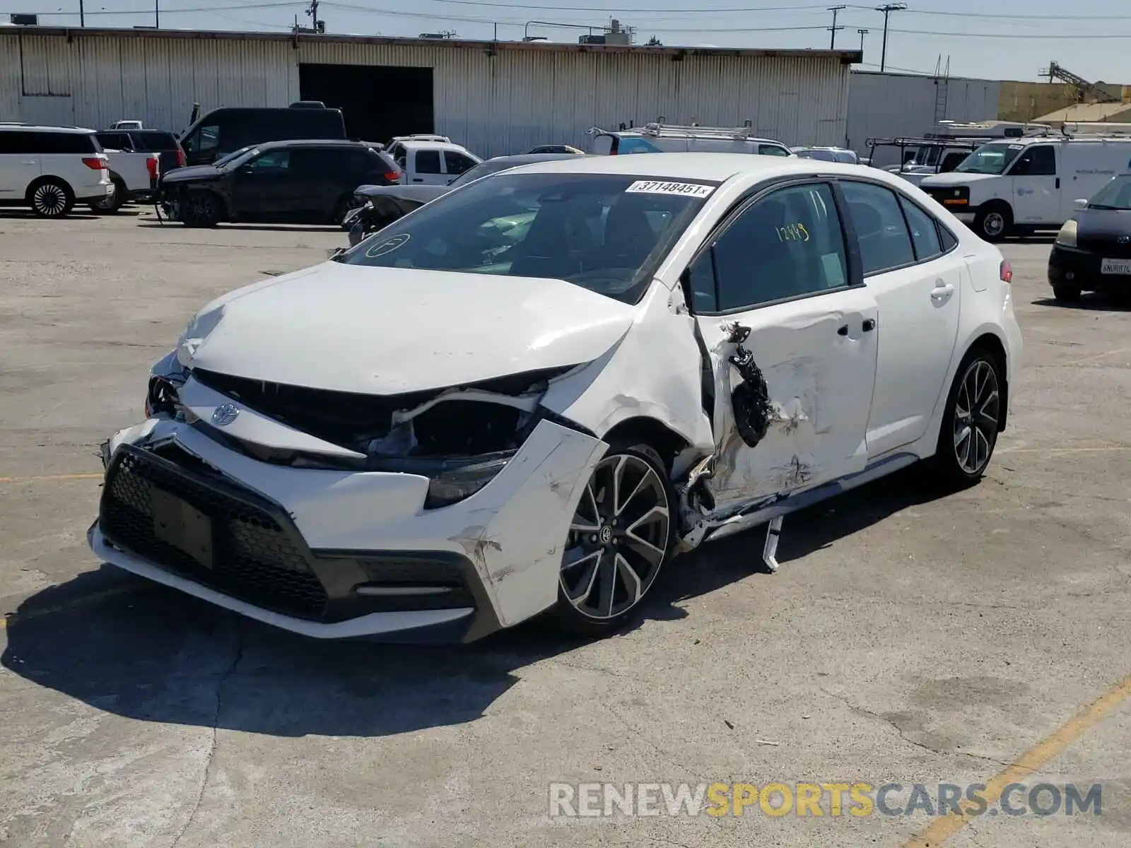 2 Photograph of a damaged car 5YFS4RCE7LP052230 TOYOTA COROLLA 2020