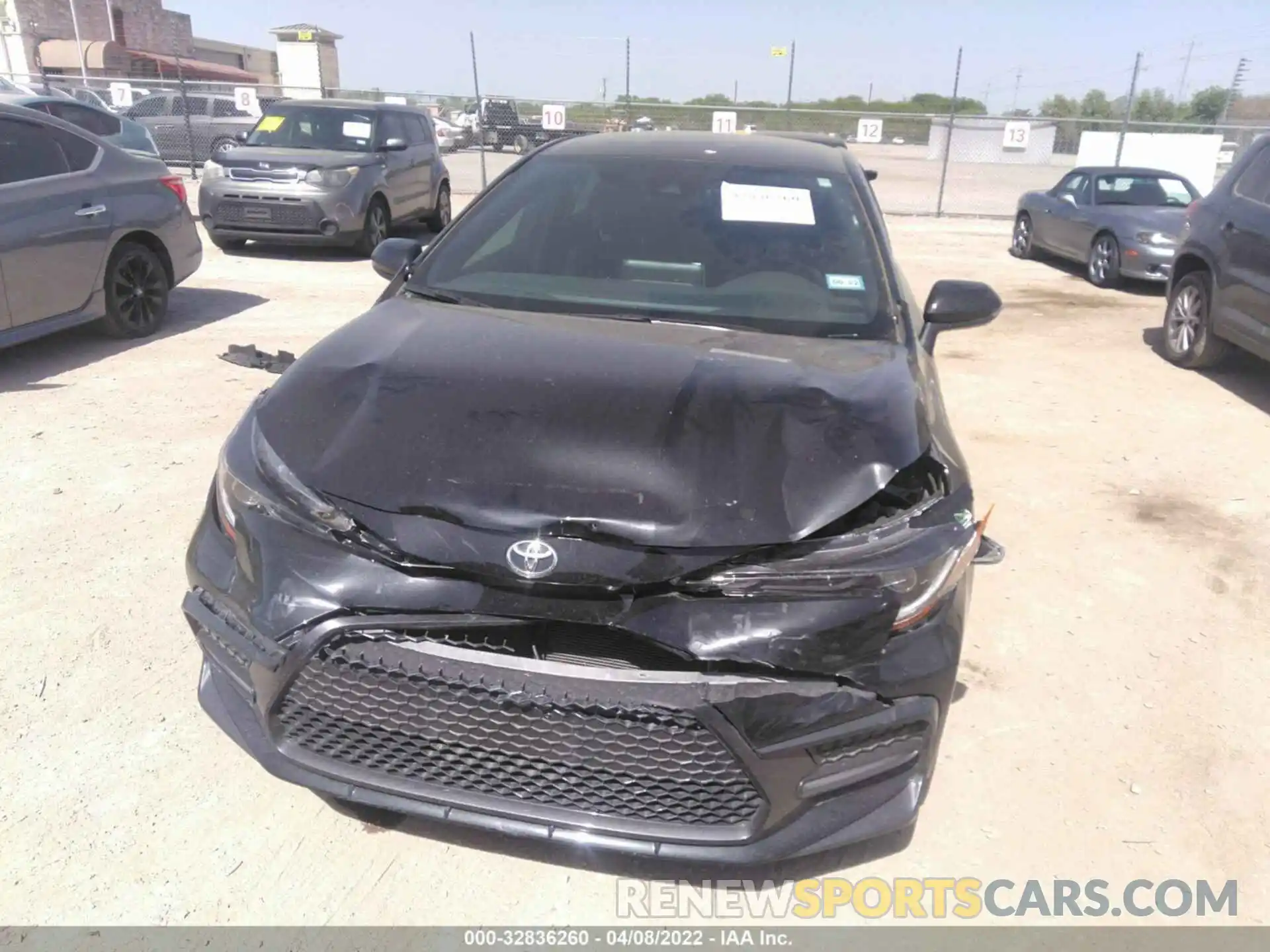 6 Photograph of a damaged car 5YFS4RCE7LP052714 TOYOTA COROLLA 2020